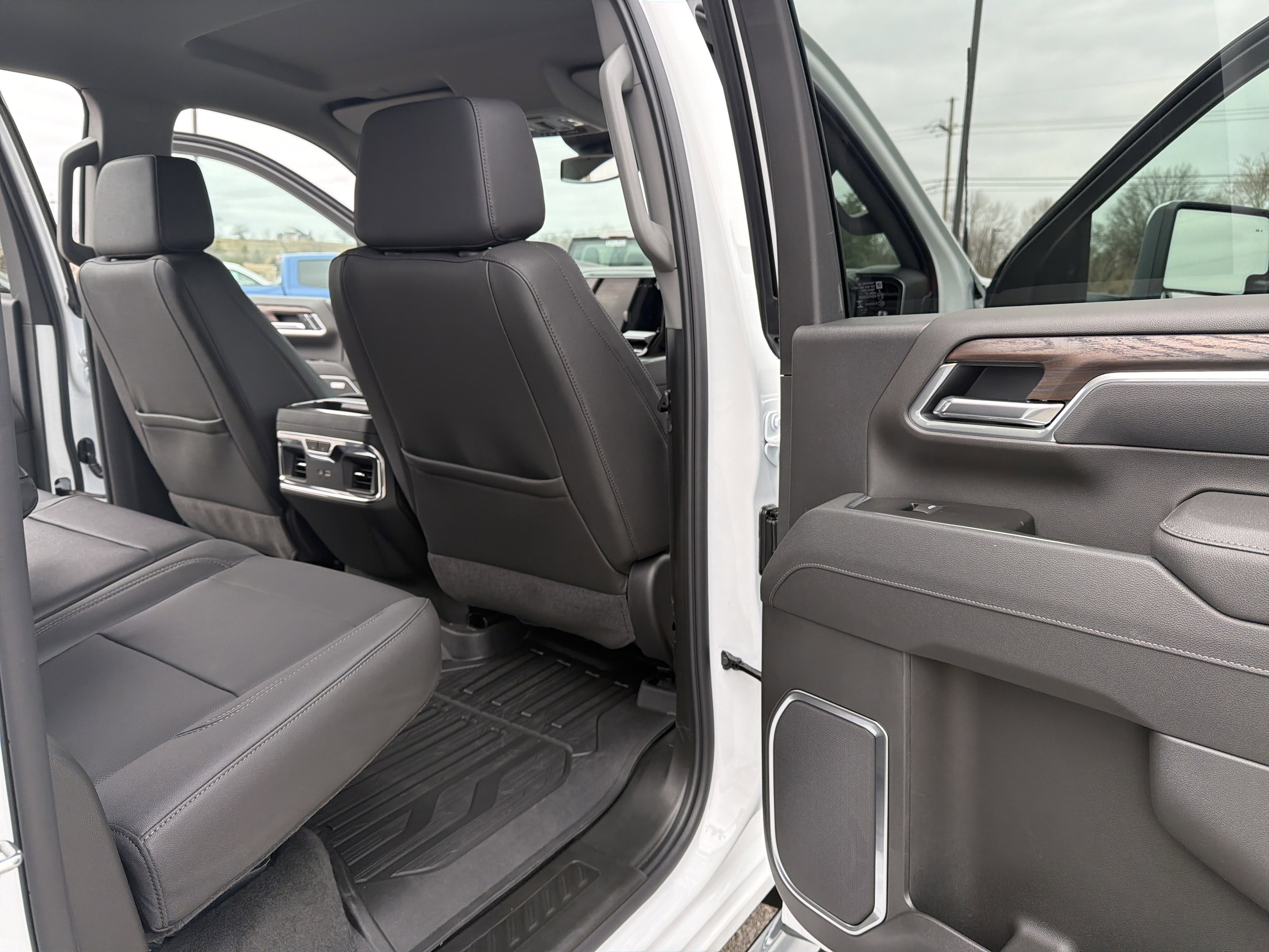 2026 GMC Sierra 2500HD SLT - Photo 39