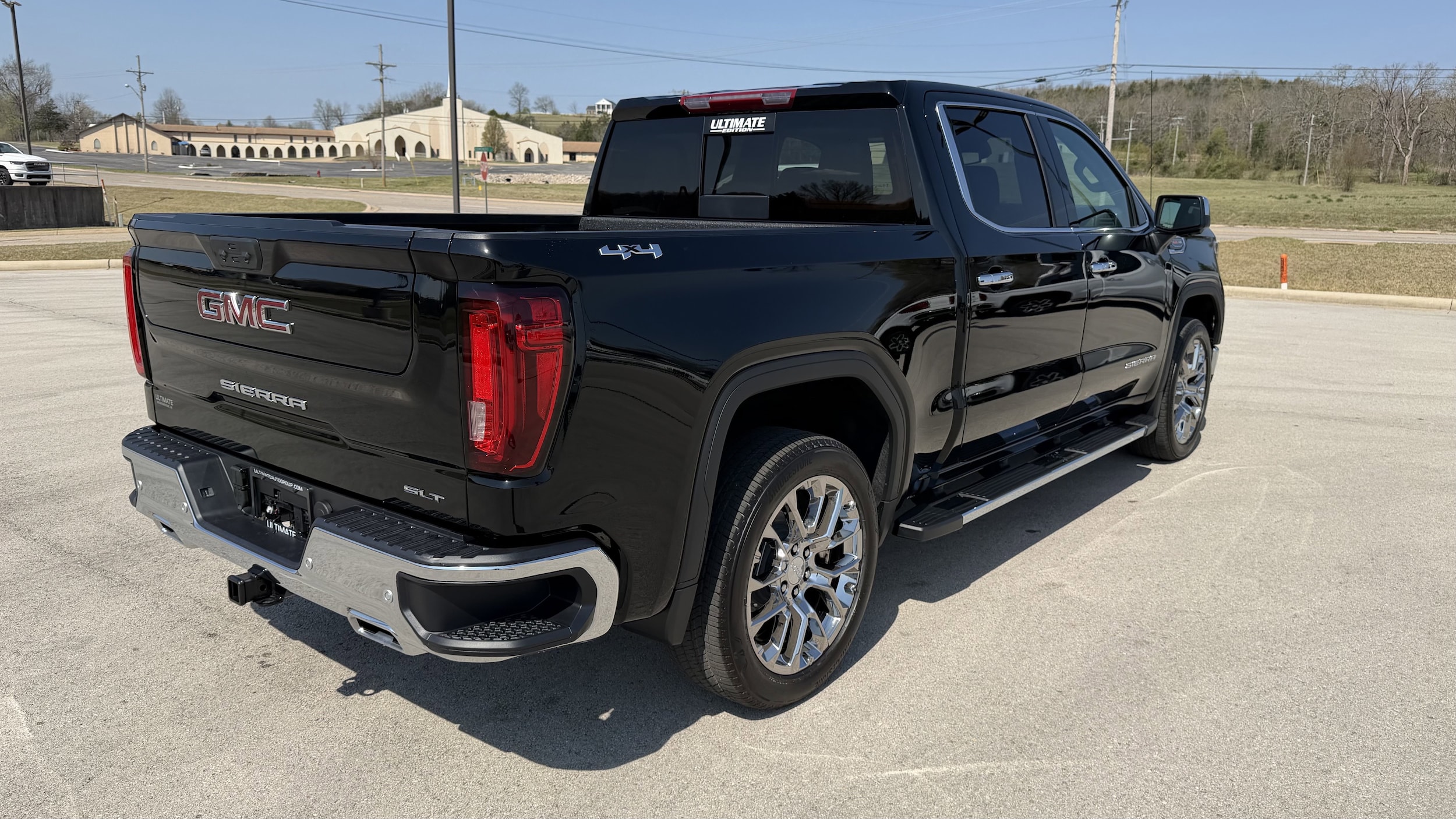 2026 GMC Sierra 1500 SLT - Photo 13