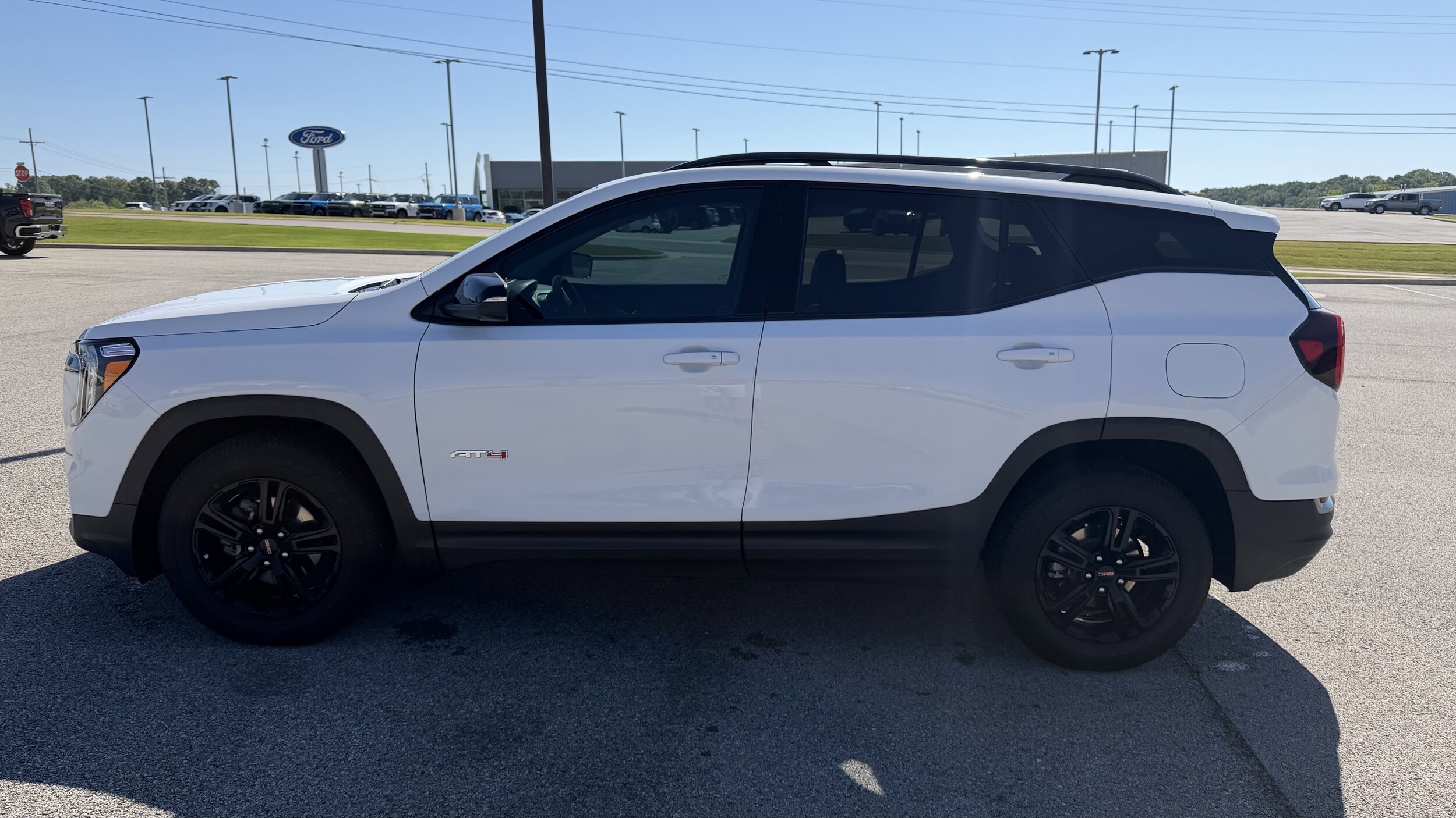 2022 GMC Terrain AT4 - Photo 6