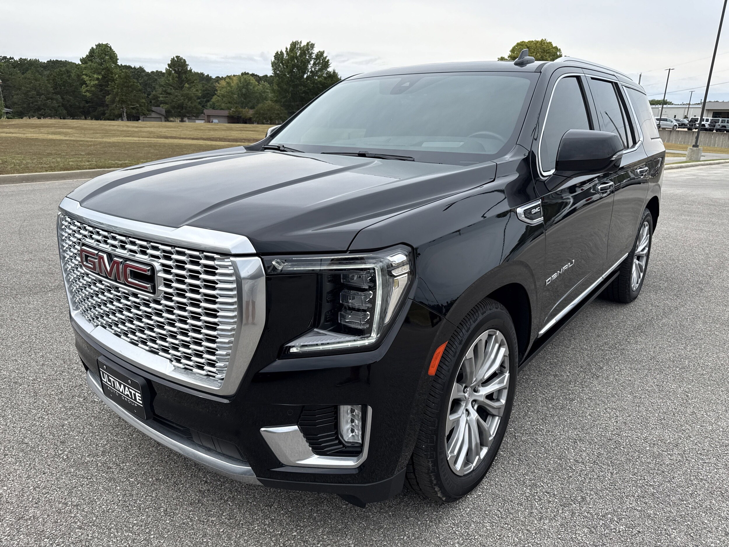 2022 Gmc Yukon Denali photo 2