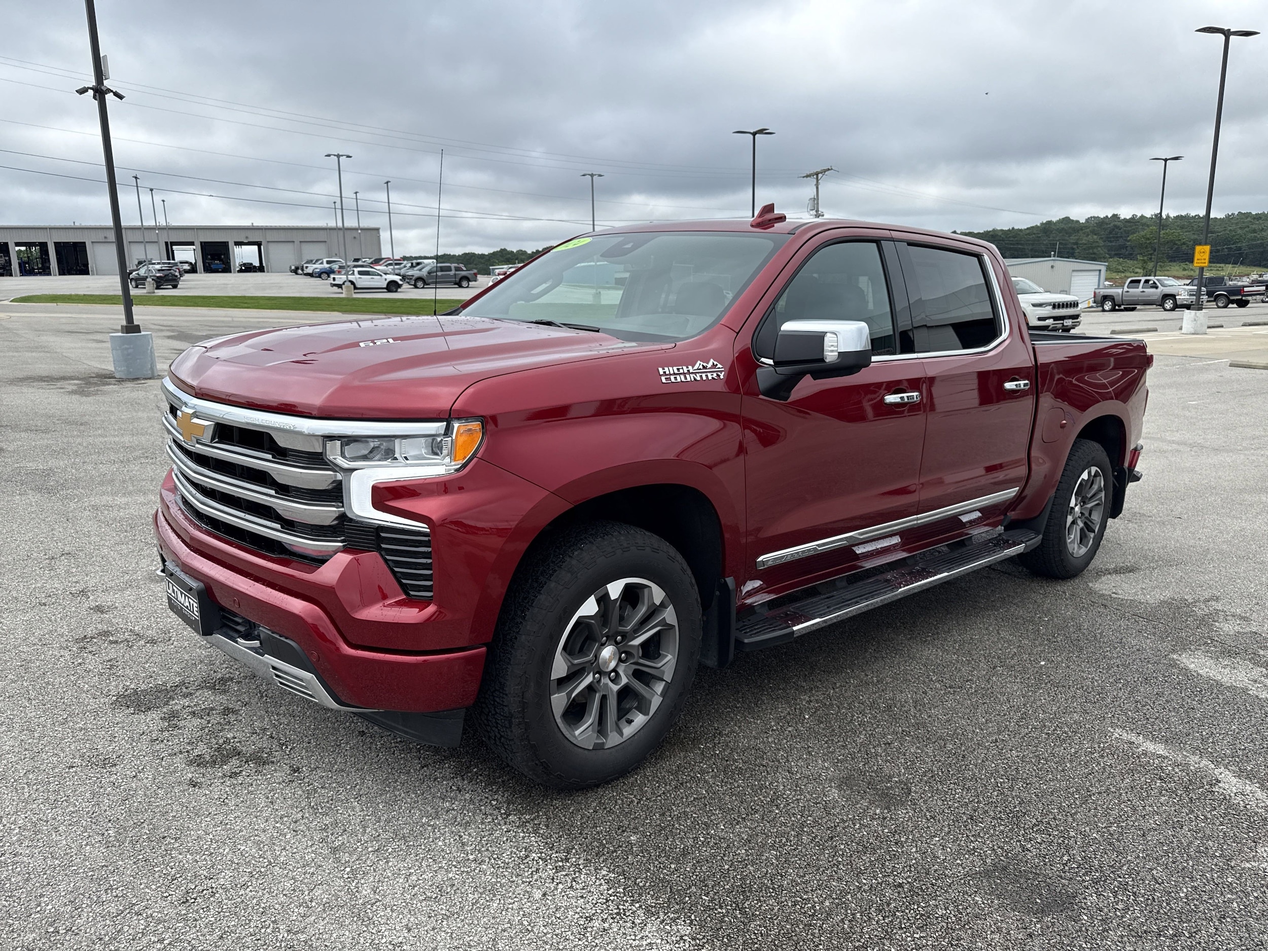 Used 2024 Chevrolet Silverado 1500 High Country with VIN 1GCUDJEL8RZ145777 for sale in Mountain Home, AR