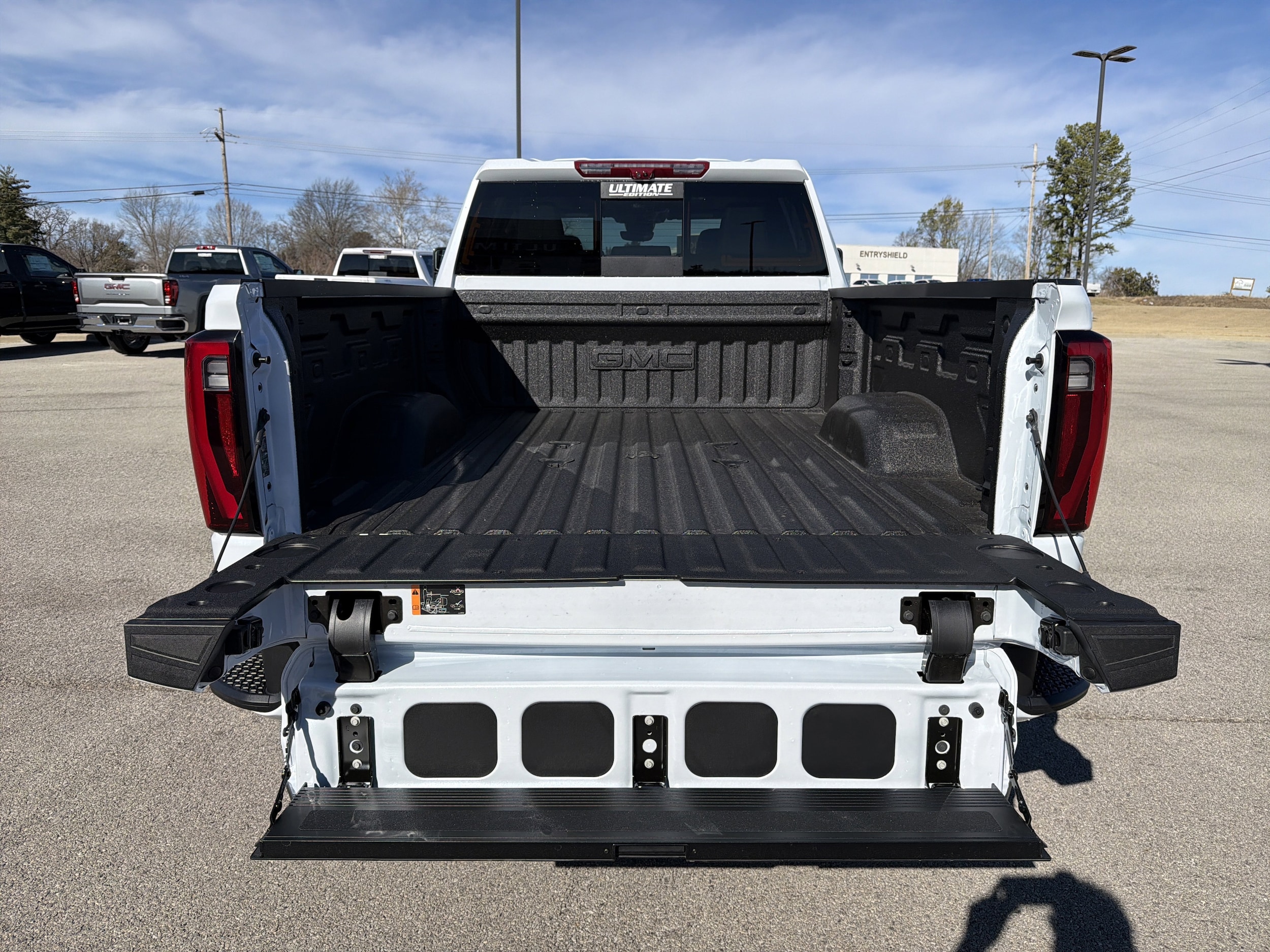 2026 GMC Sierra 2500HD Denali - Photo 14