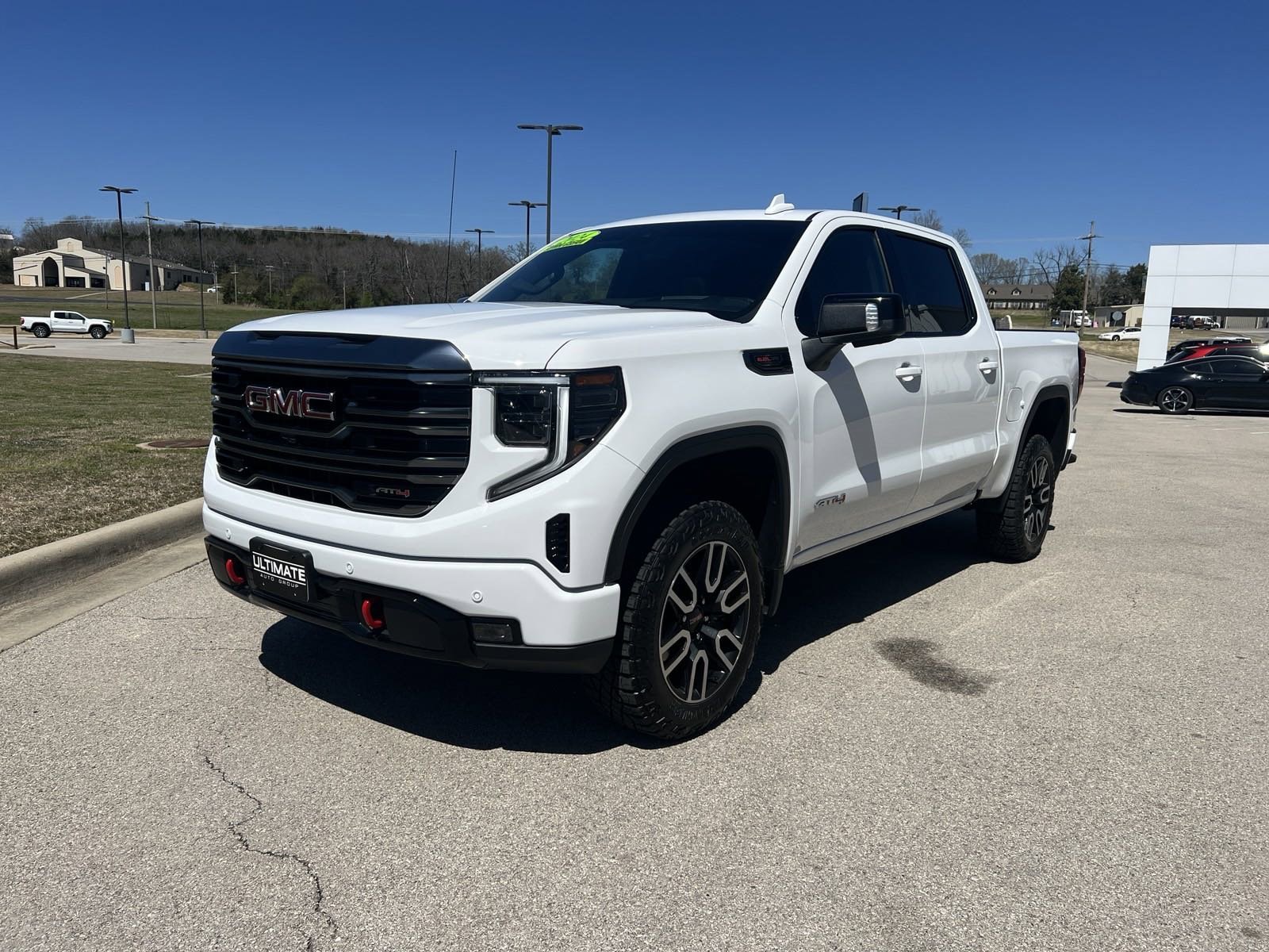 Used 2024 GMC Sierra 1500 AT4 with VIN 1GTUUEEL6RZ115376 for sale in Mountain Home, AR