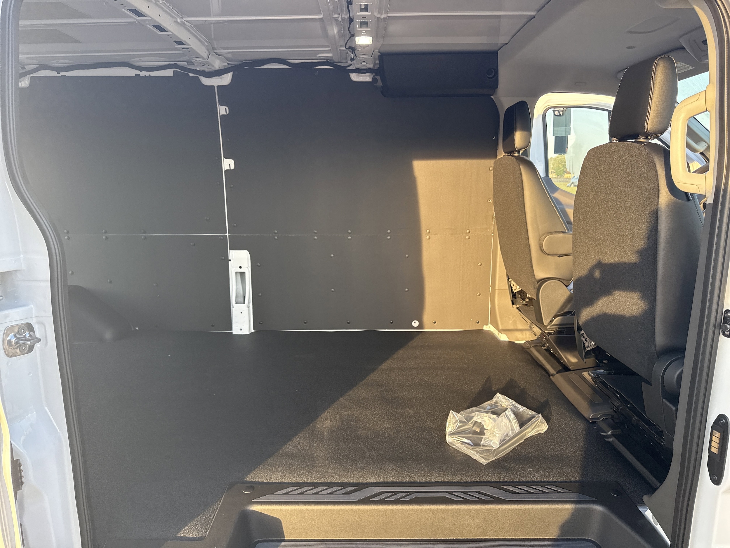 2025 Ford Transit Van Base - Photo 25