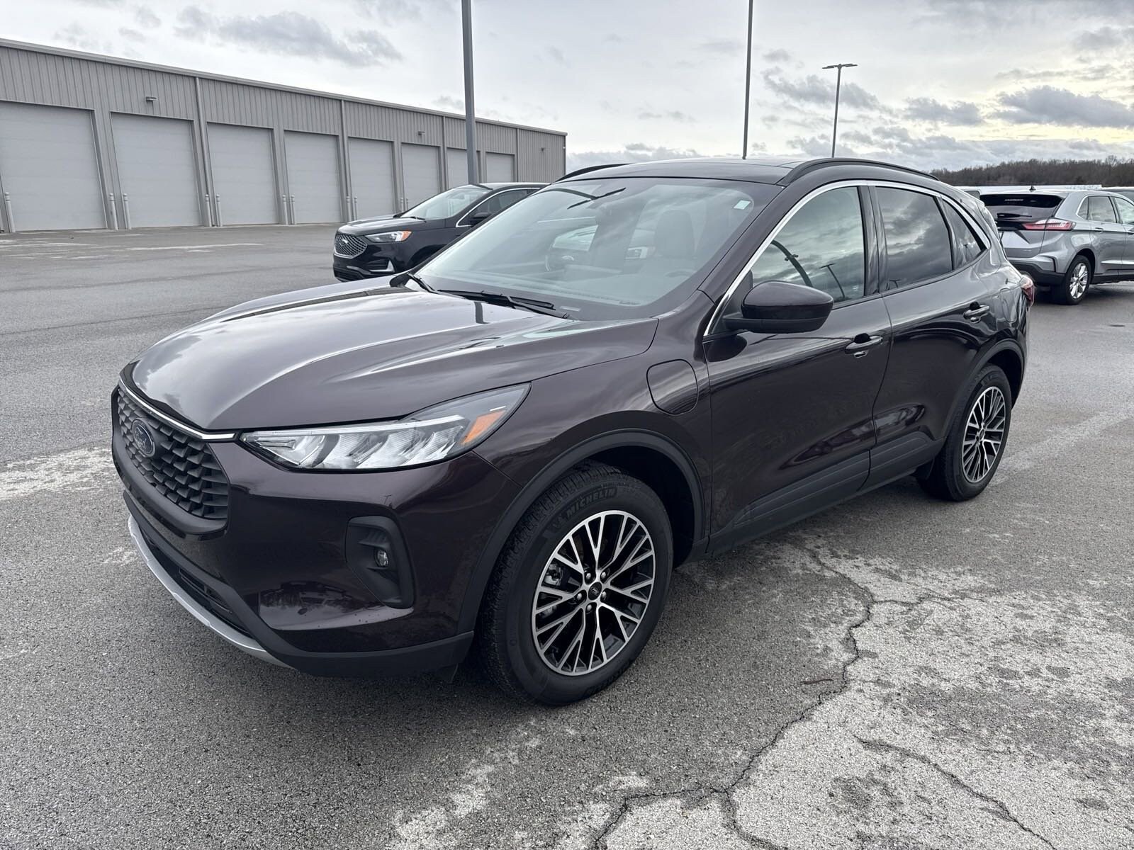 Used 2023 Ford Escape PHEV with VIN 1FMCU0E1XPUA24761 for sale in Mountain Home, AR