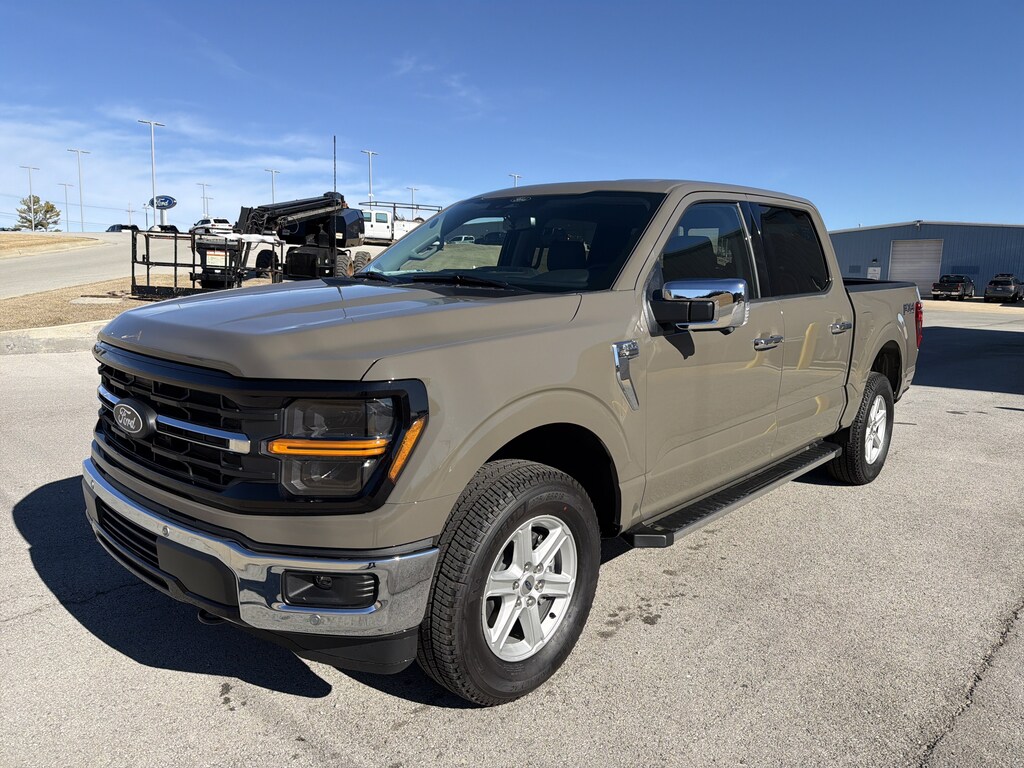 New 2025 Ford F-150 XLT