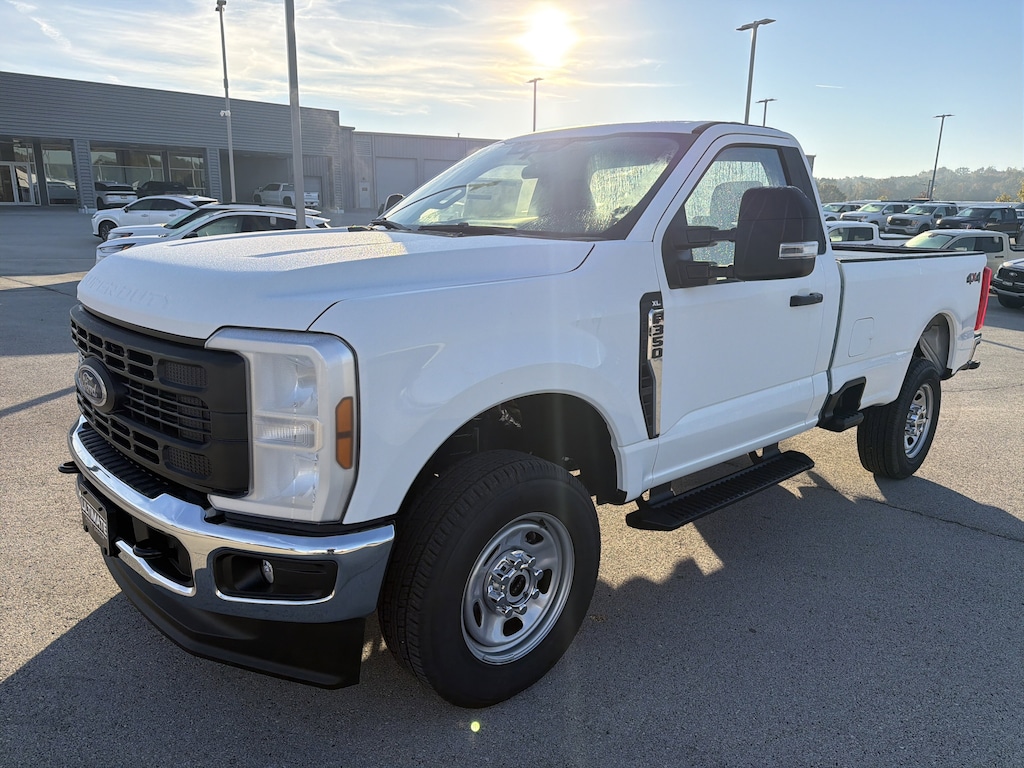New 2026 Ford Super Duty F-350 SRW XL XL 4WD Reg Cab 8 Box