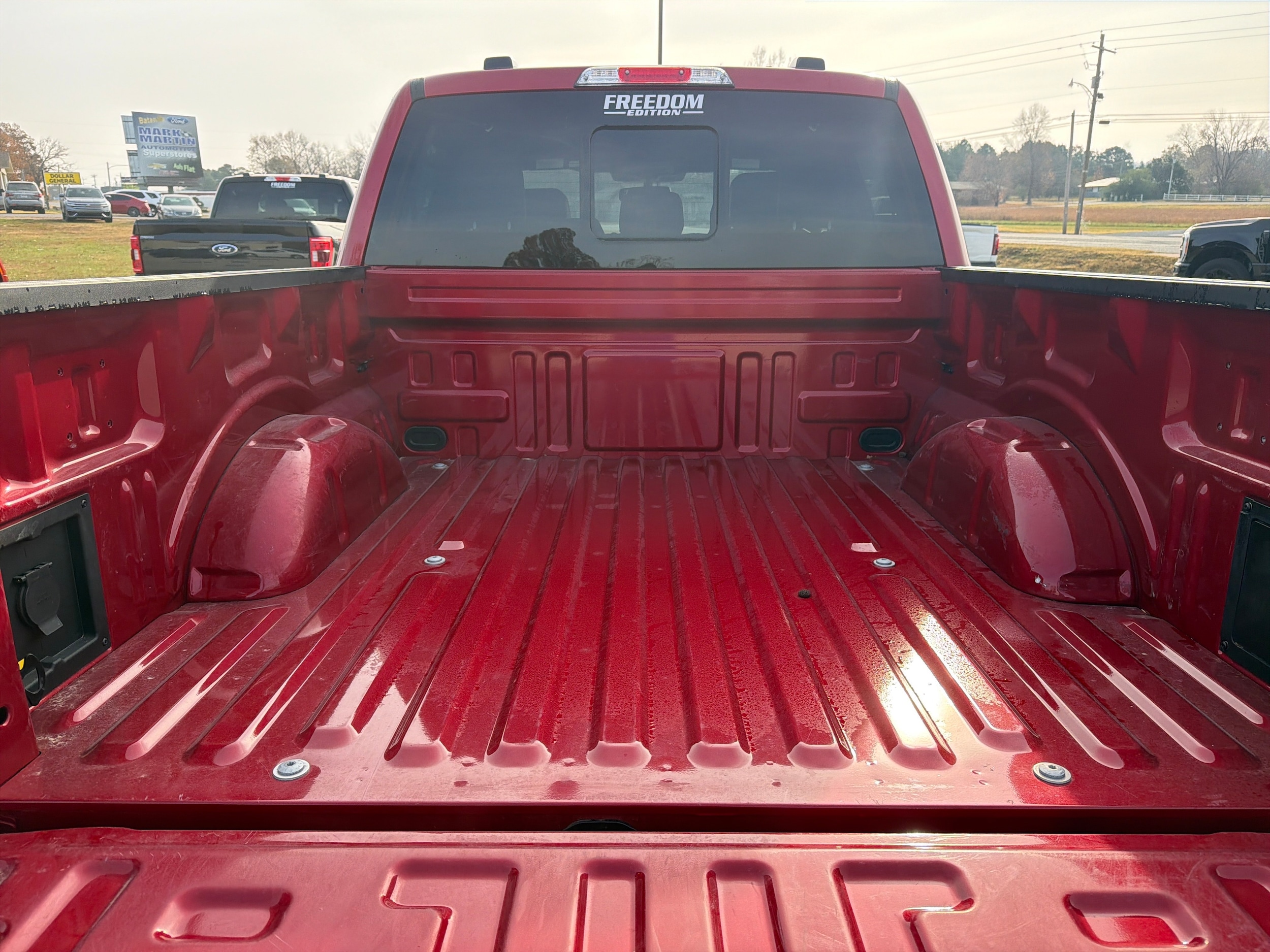 2024 Ford F-150 Lariat - Photo 9