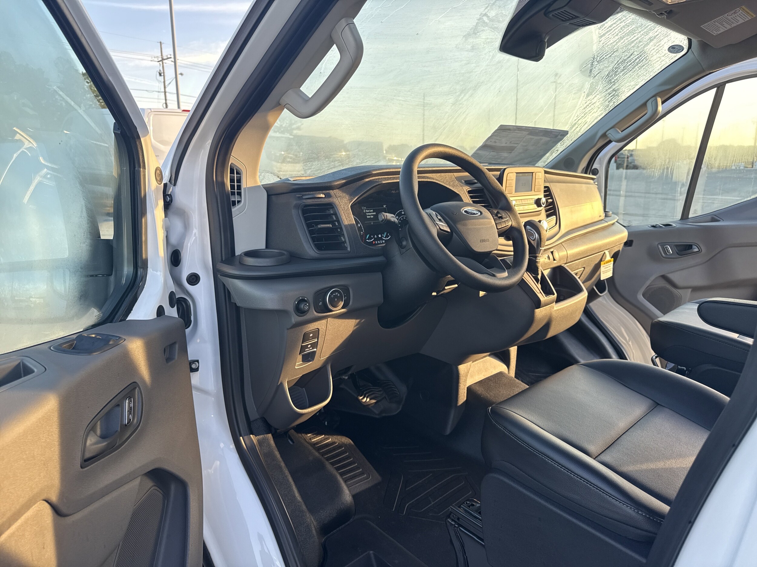2025 Ford Transit Van Base - Photo 12