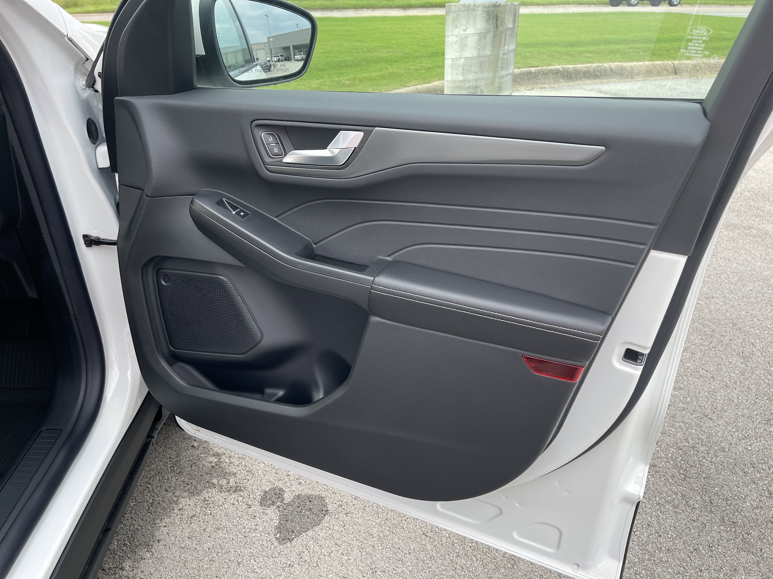 2025 Ford Escape Plug-in hybrid PHEV - Photo 25