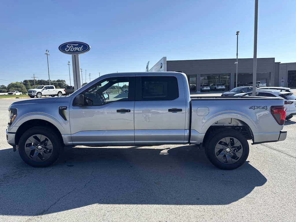 New 2025 Ford F-150 STX STX 4WD SuperCrew 5.5 Box