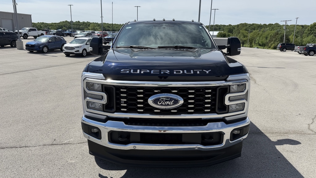 Used 2023 Ford Super Duty F-350 DRW LARIAT LARIAT 4WD Crew Cab 8 Box