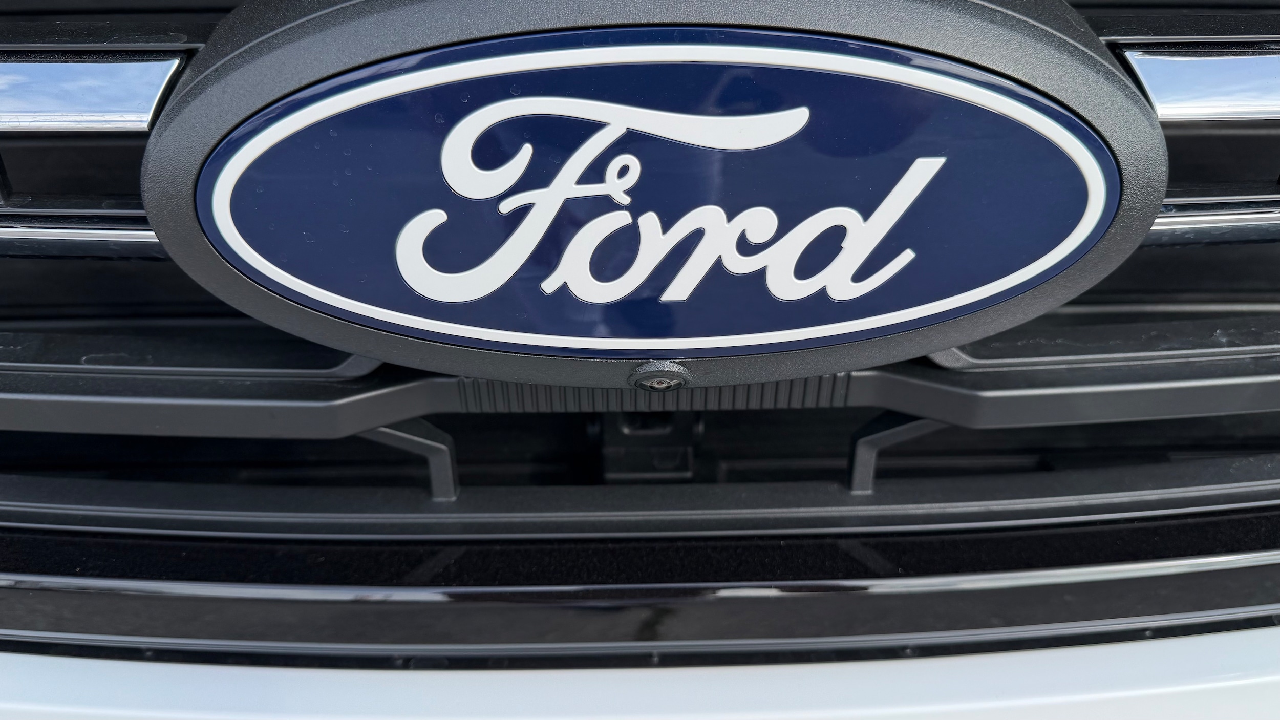 2026 Ford F-150 XLT - Photo 4