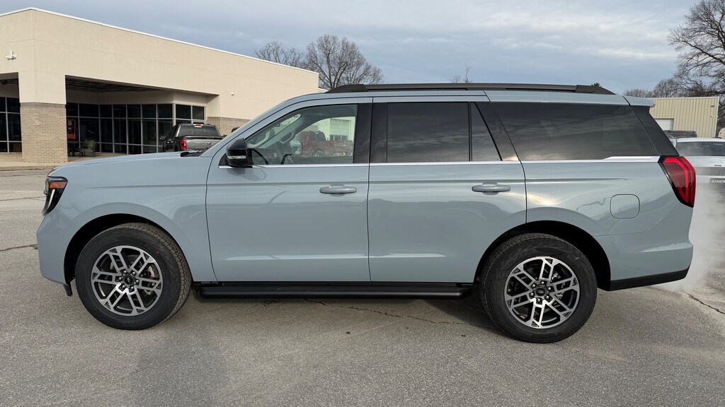 New 2026 Ford Expedition Active Active 4x4
