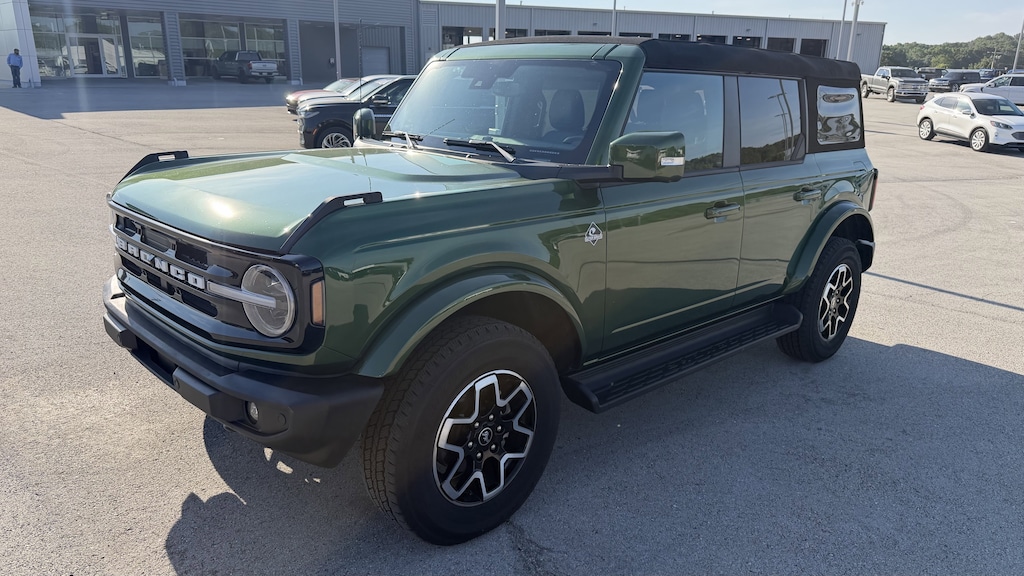 Used 2025 Ford Bronco Outer Banks Outer Banks 4x4