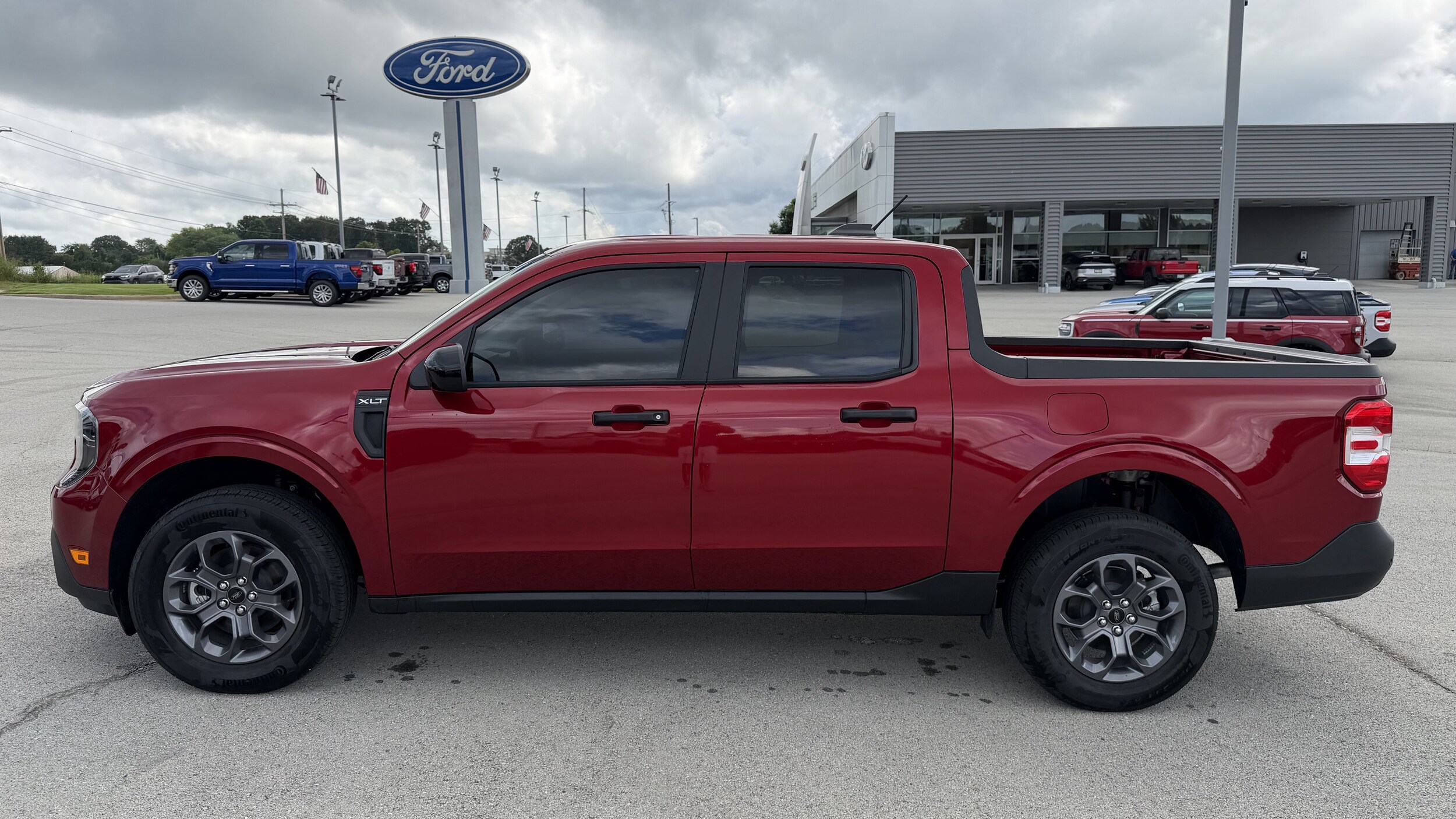 2026 Ford Maverick XLT - Photo 4