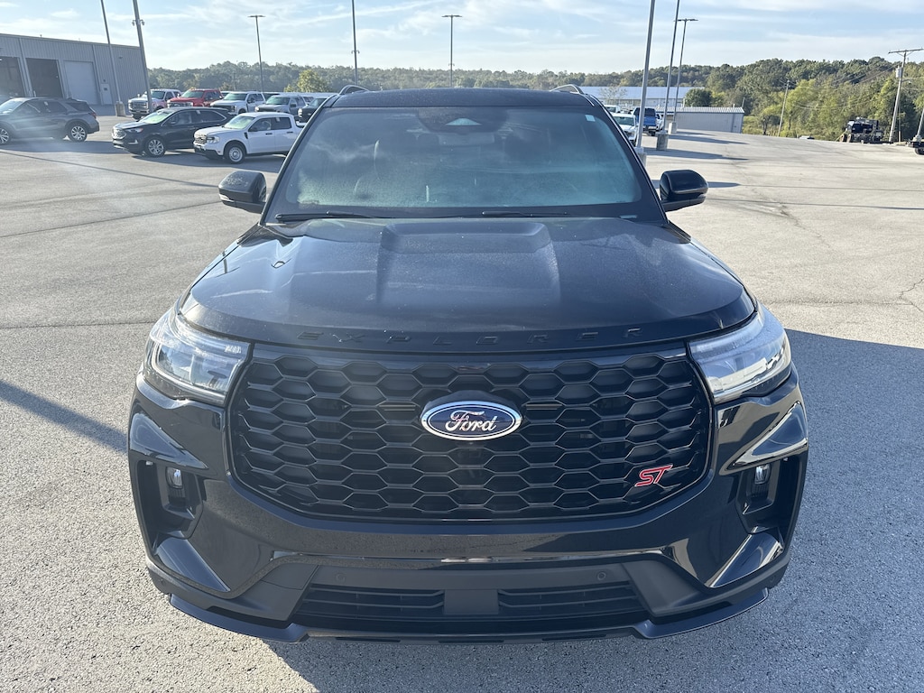 Used 2025 Ford Explorer ST ST 4WD
