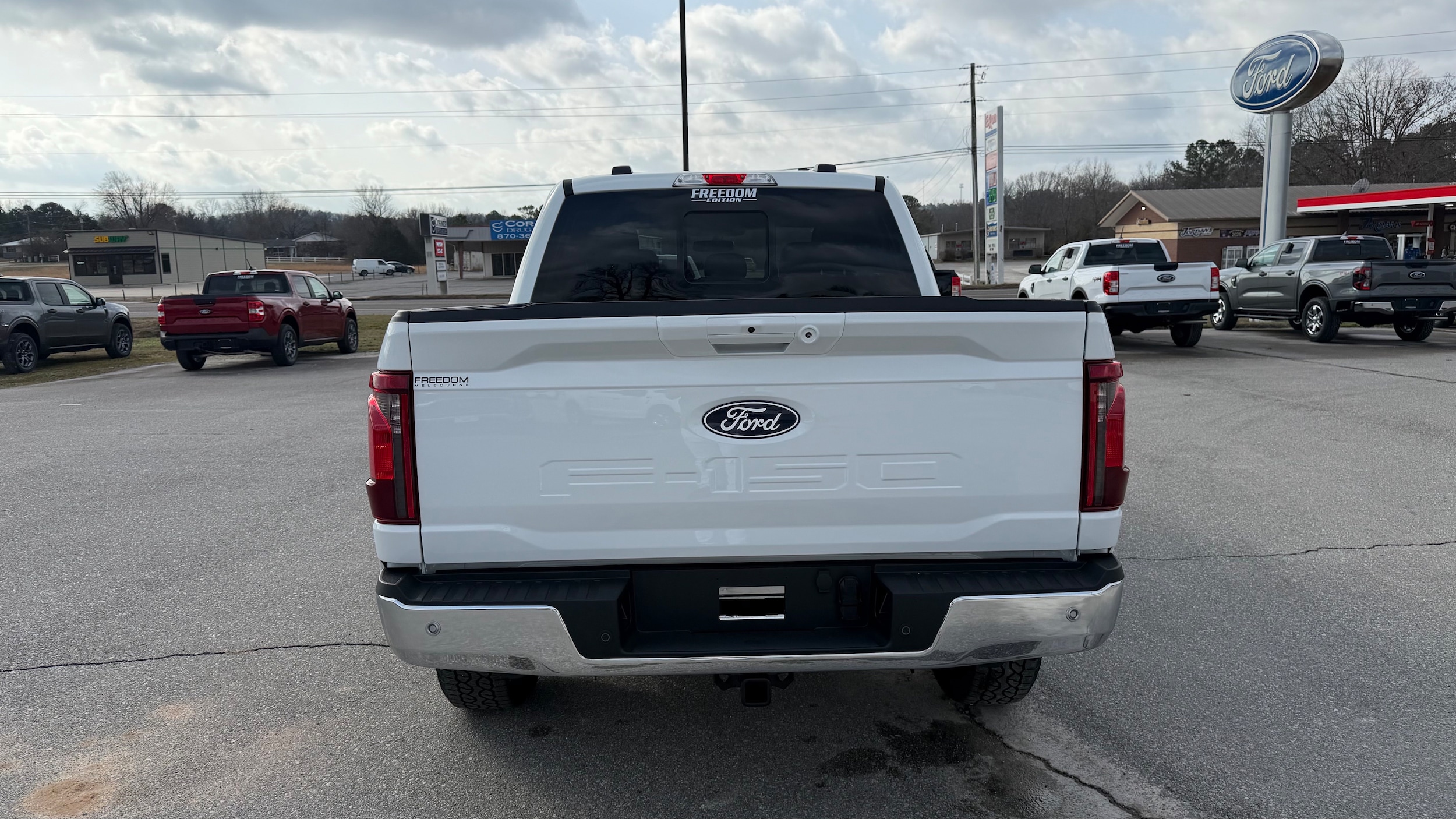 2026 Ford F-150 XLT - Photo 7