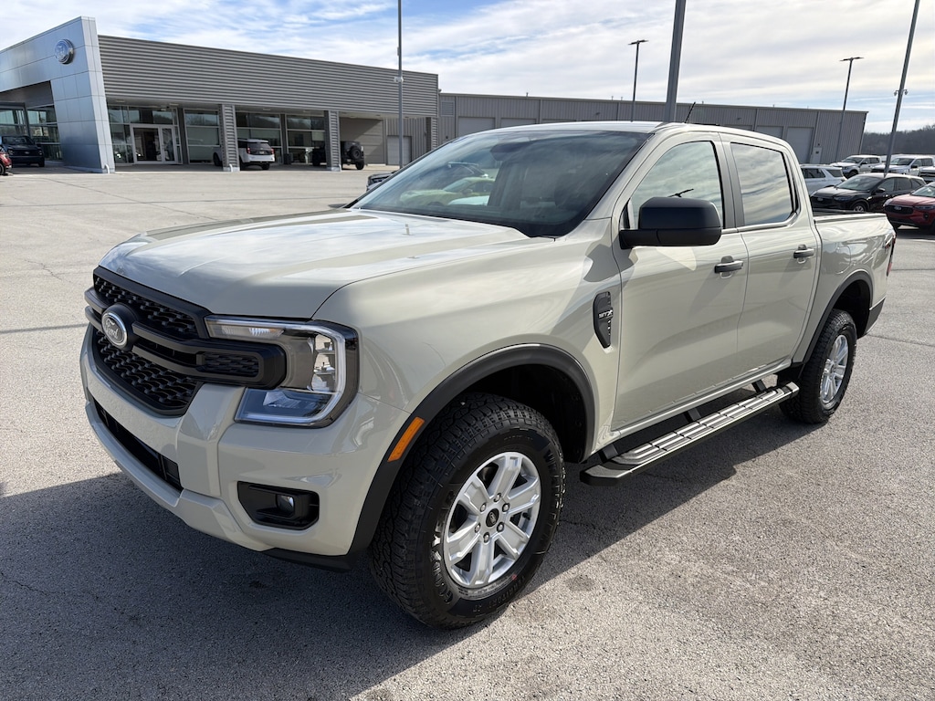 New 2025 Ford Ranger XL XL 4WD SuperCrew 5 Box