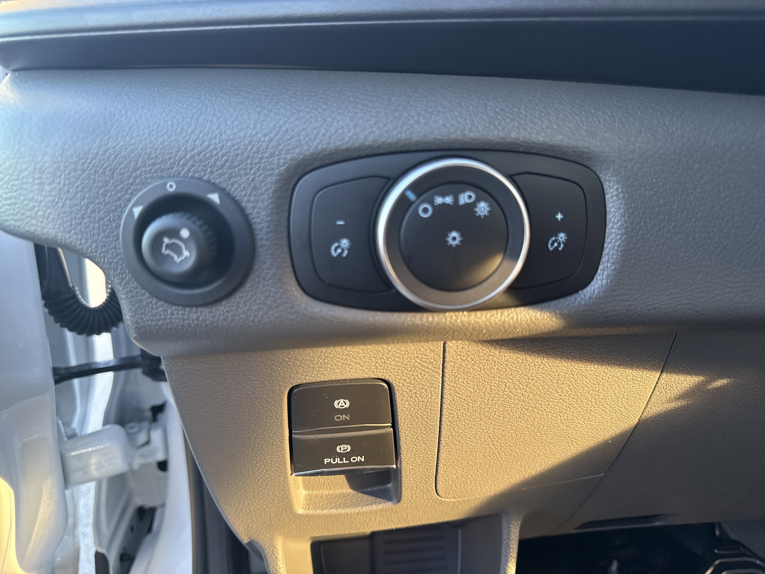 2025 Ford Transit Van Base - Photo 14