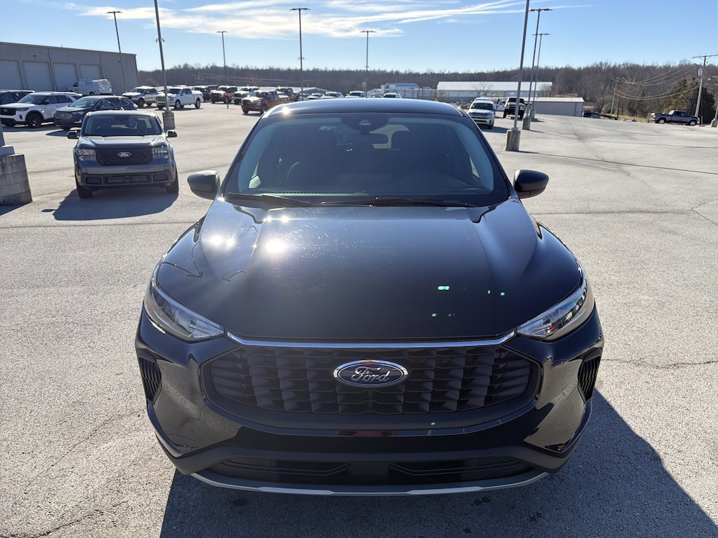 Used 2025 Ford Escape Active Active FWD
