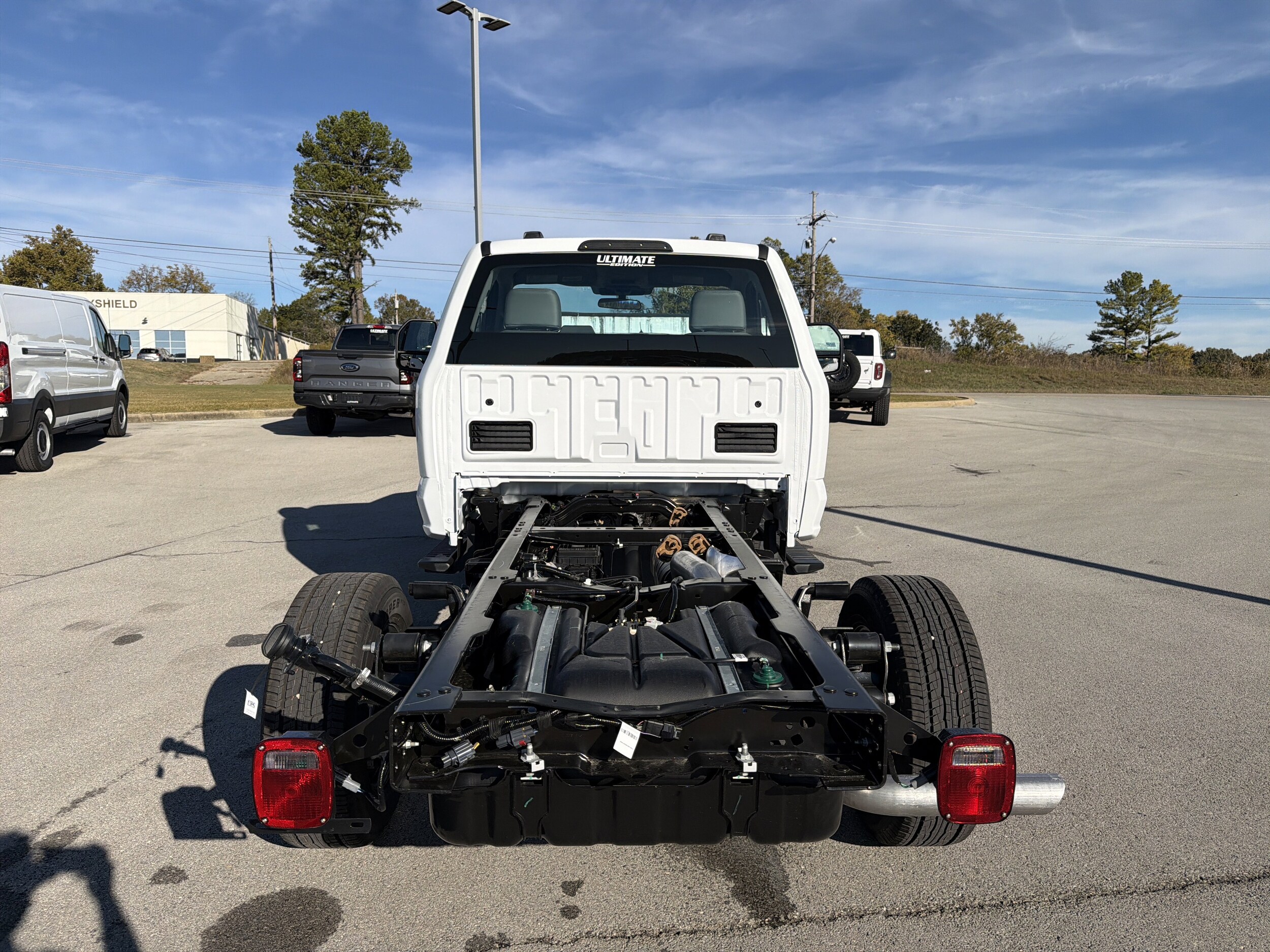 2026 Ford F-350 Super Duty Chassis Cab XL - Photo 8