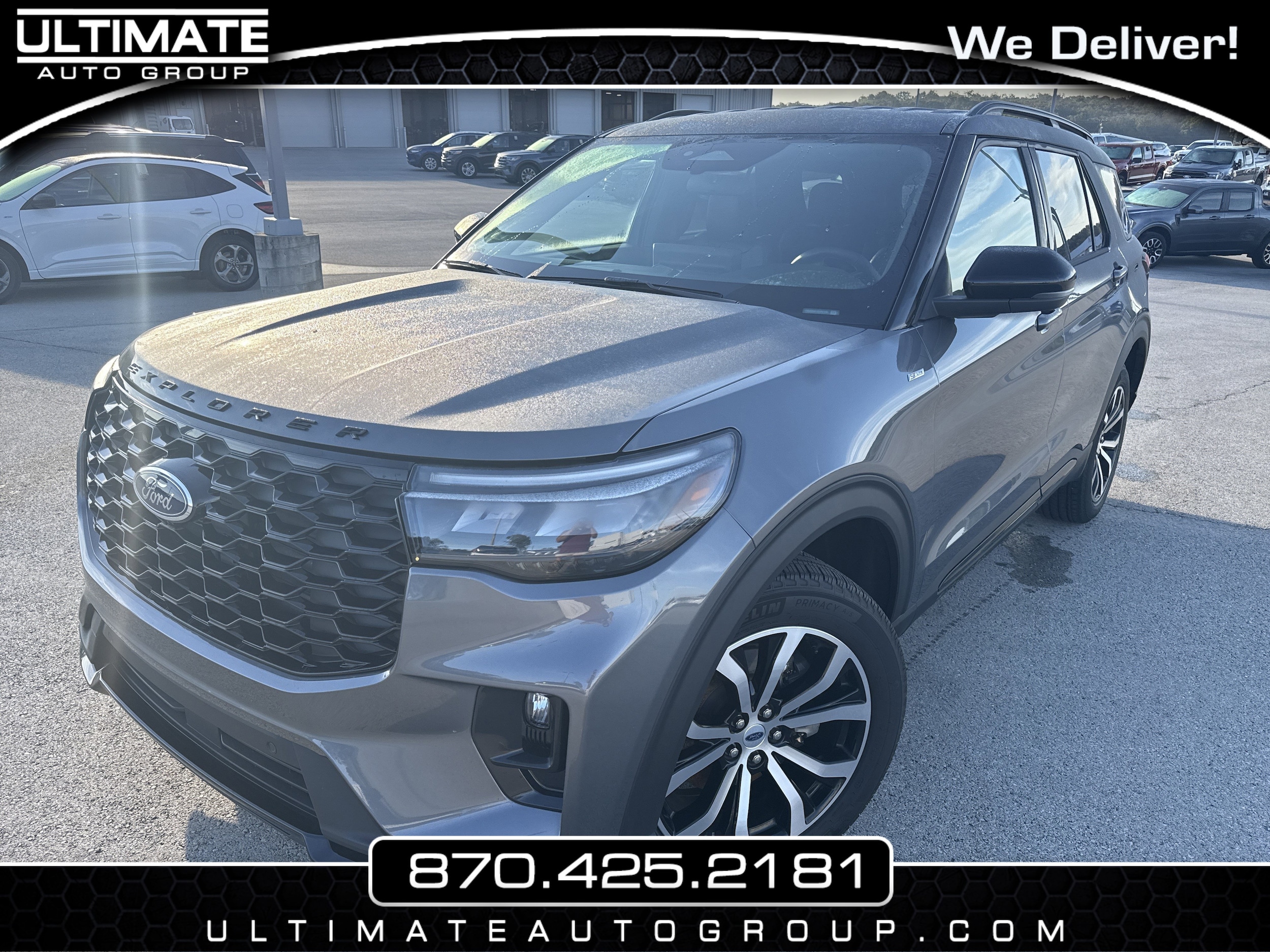 2025 Ford Explorer ST-LINE's photo