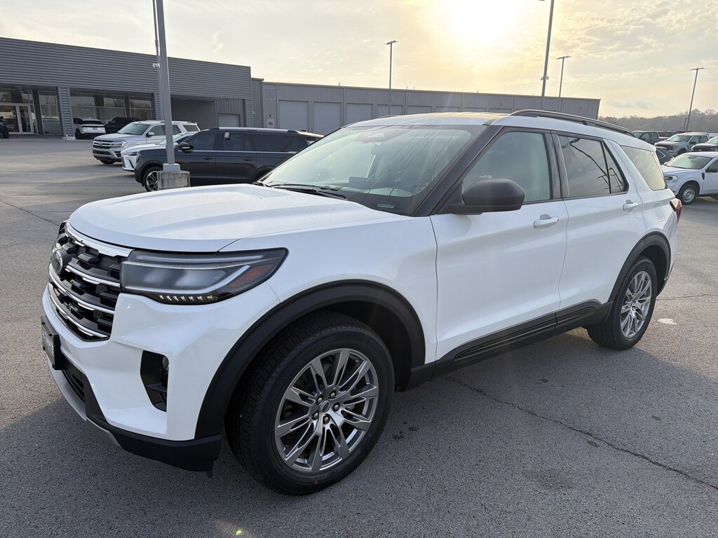 New 2026 Ford Explorer Active (100A) Active (100A) 4WD