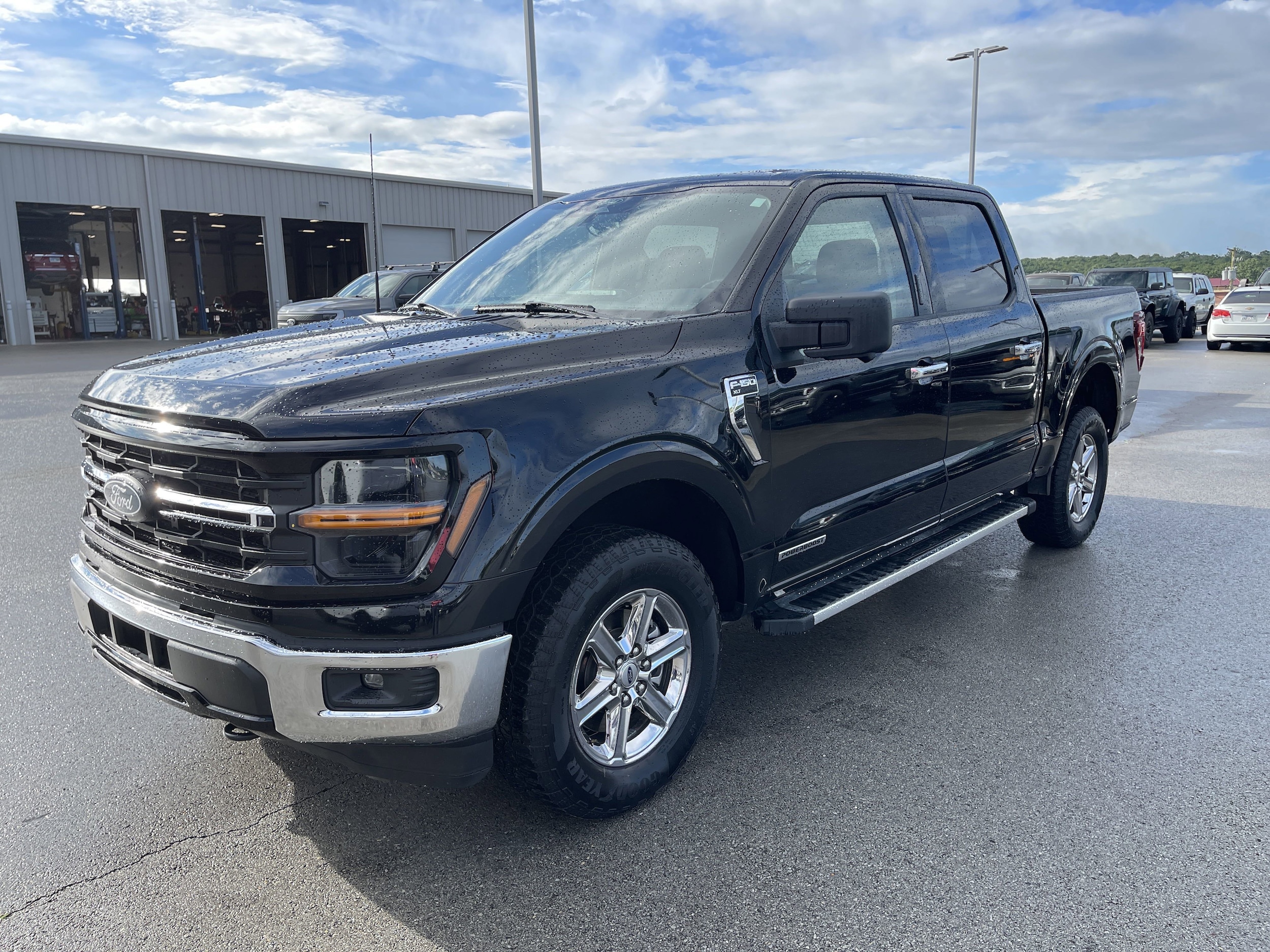 Used 2024 Ford F-150 XLT with VIN 1FTFW3LD2RFA28076 for sale in Mountain Home, AR