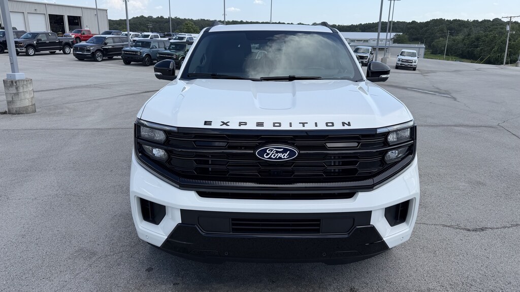 New 2027 Ford Expedition Platinum Platinum 4x4