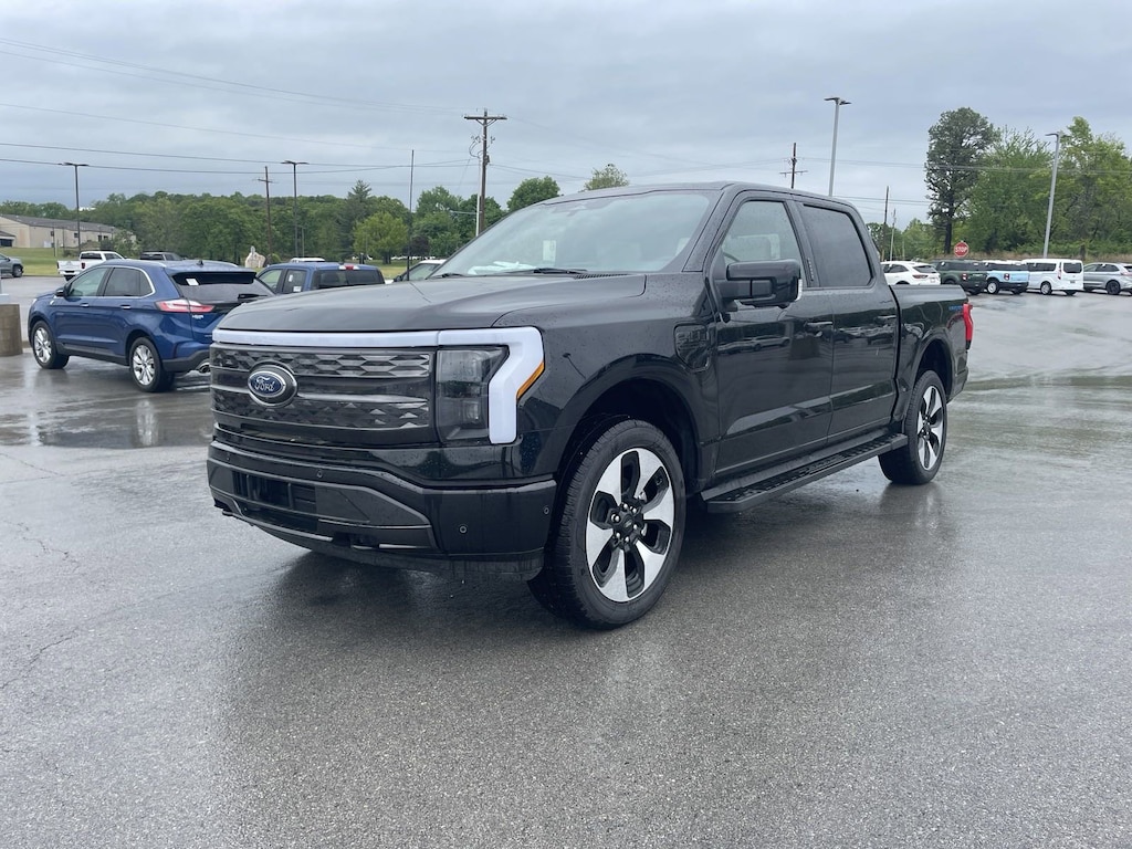New 2023 Ford F-150 Lightning Platinum Platinum 4WD SuperCrew 5.5 Box
