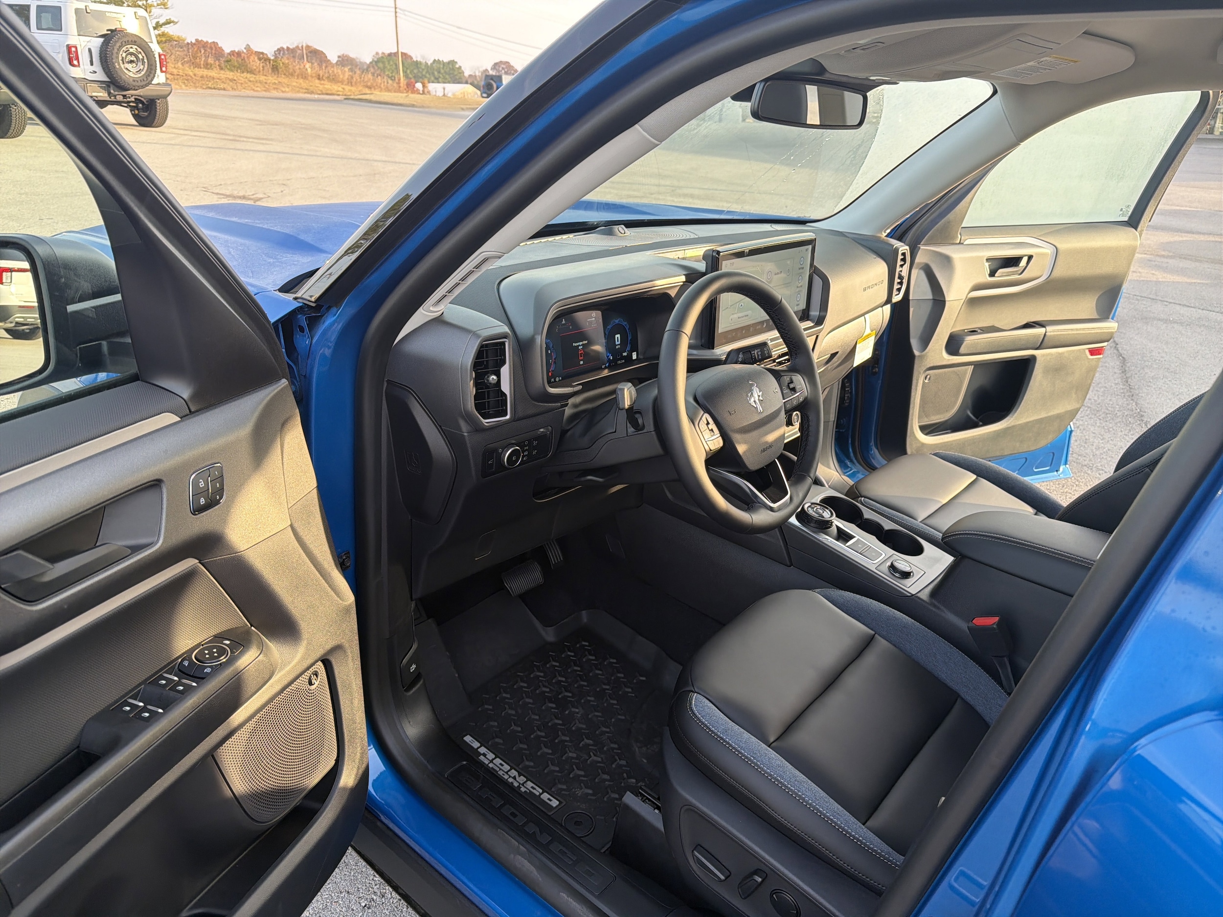 2025 Ford Bronco Sport Outer Banks - Photo 12