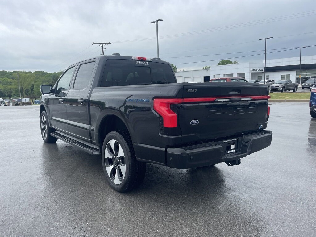New 2023 Ford F-150 Lightning Platinum Platinum 4WD SuperCrew 5.5 Box