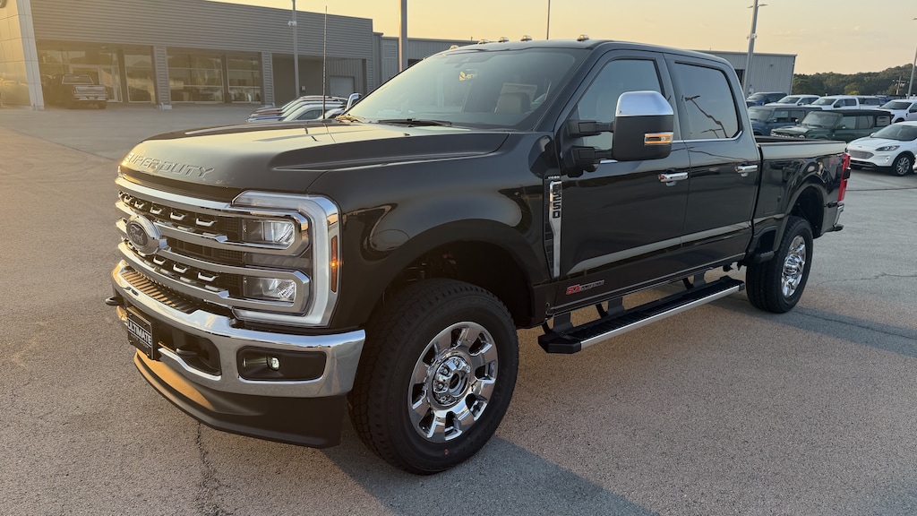 New 2026 Ford Super Duty F-250 SRW LARIAT