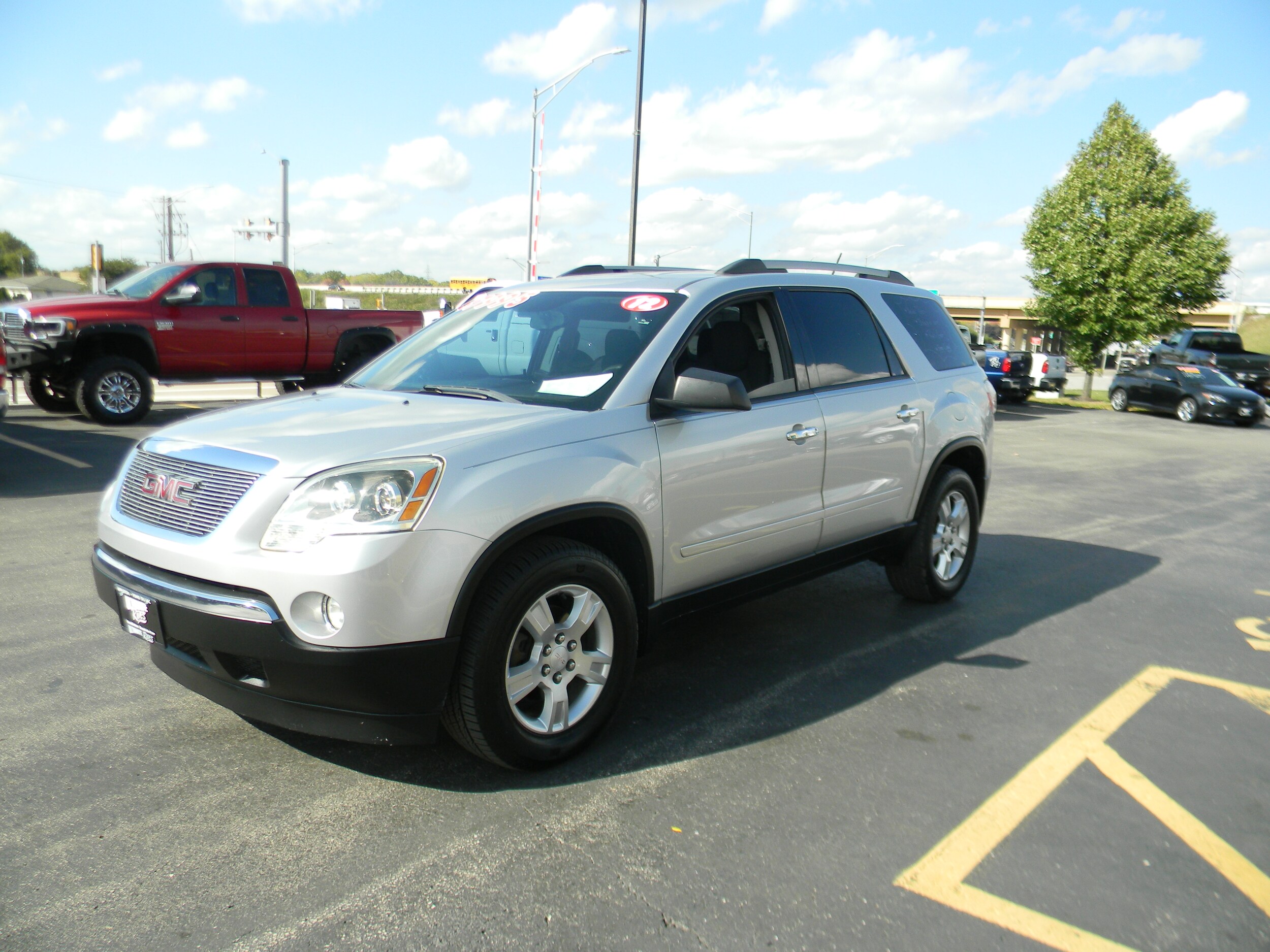 2012 Gmc Acadia SL photo 4