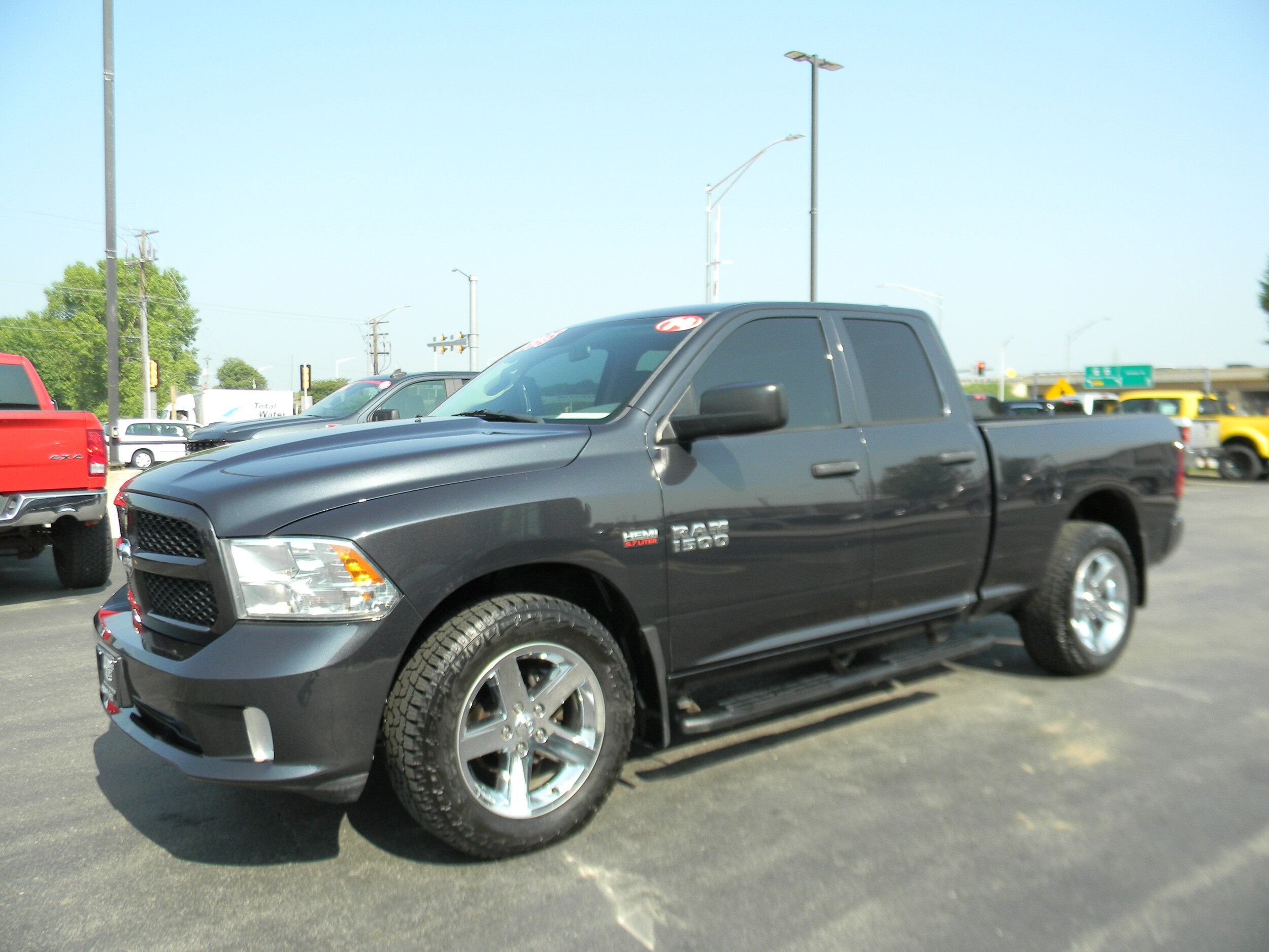 2014 Ram 1500 Tradesman Express photo 4