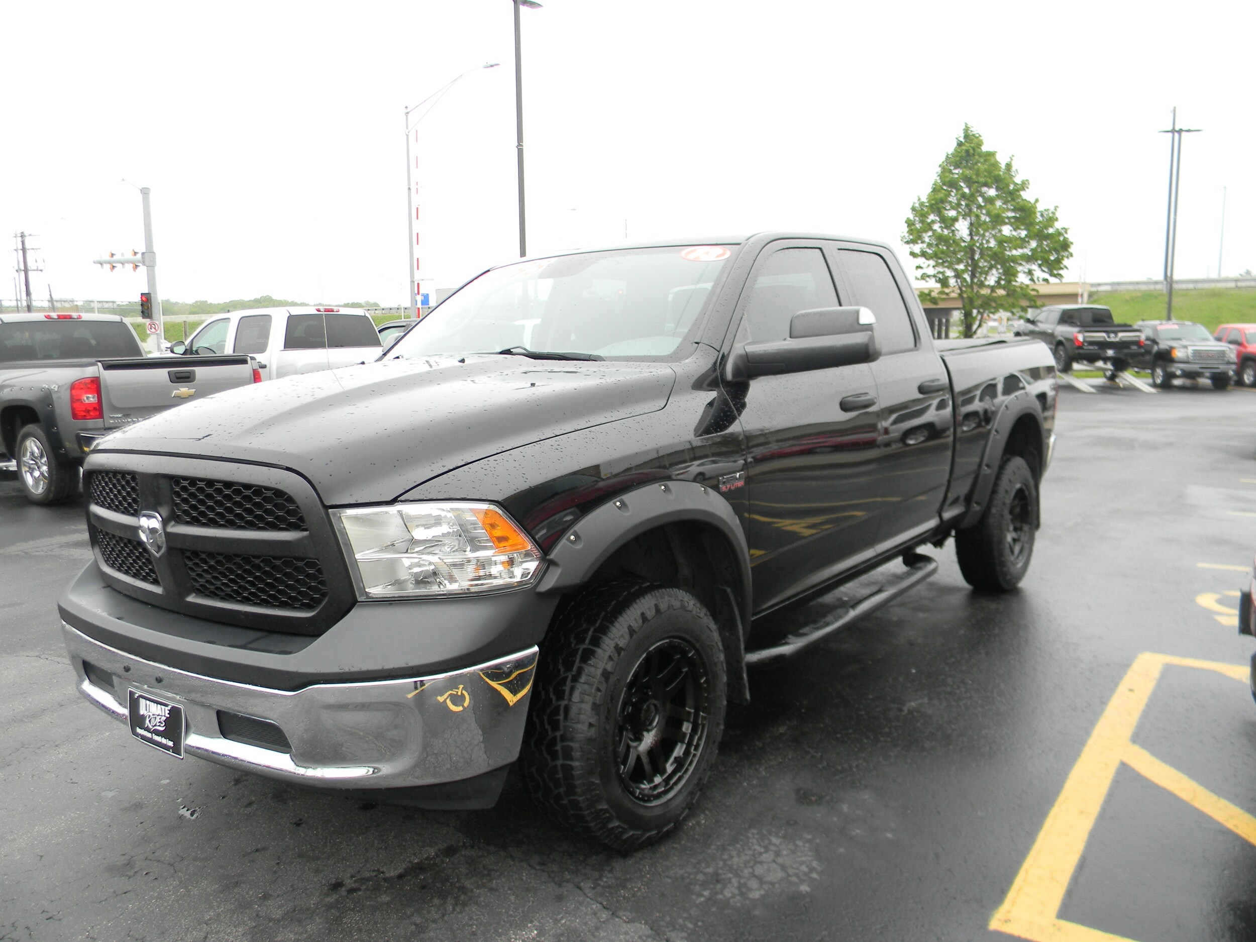 2013 Ram 1500 Tradesman Express photo 3