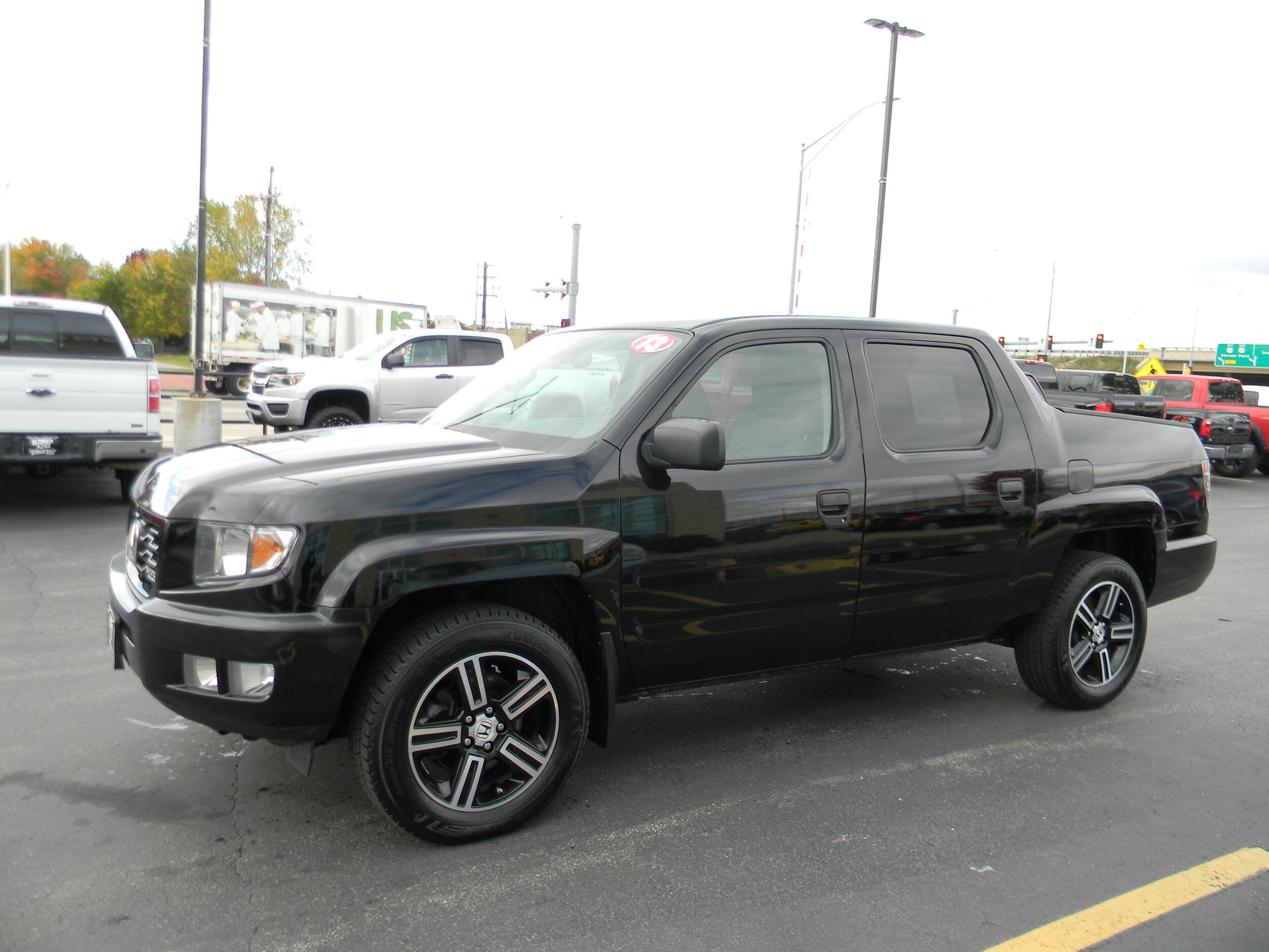 2014 Honda Ridgeline Sport photo 3