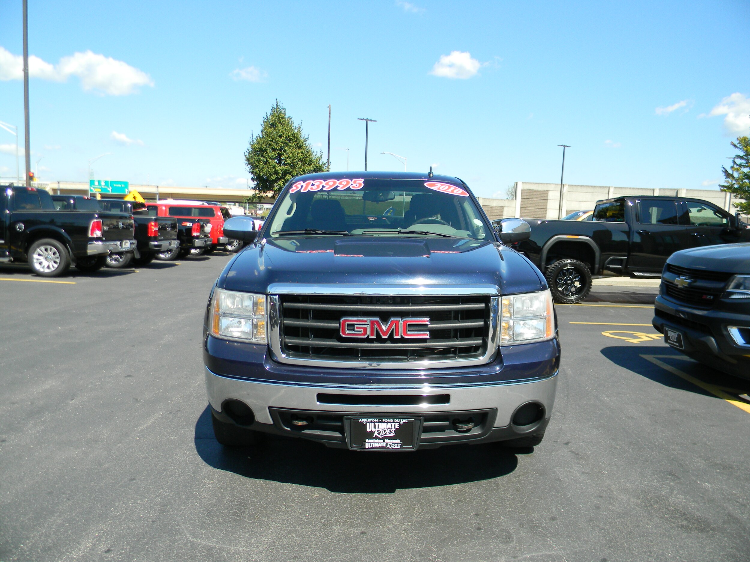 2010 Gmc Sierra 1500 SL photo 2