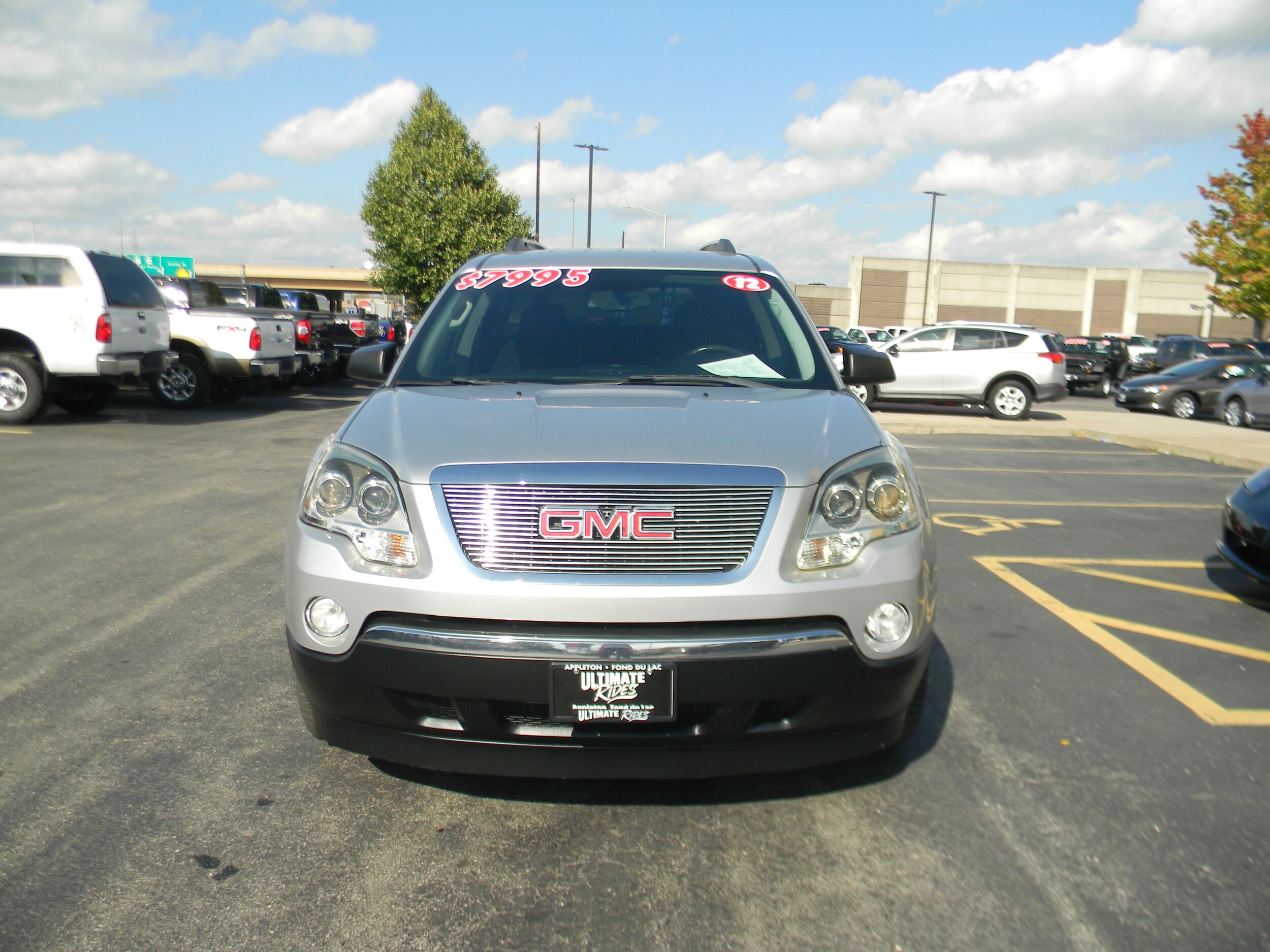 2012 Gmc Acadia SL photo 3