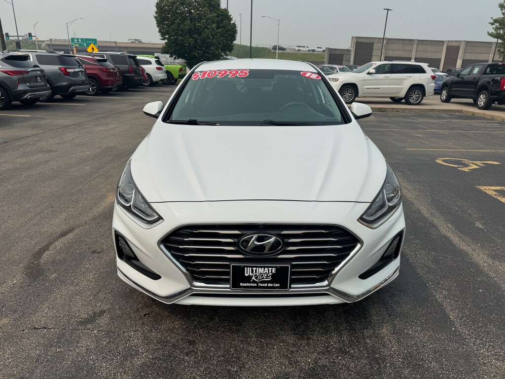 Used 2022 Toyota Camry Hybrid LE Sedan