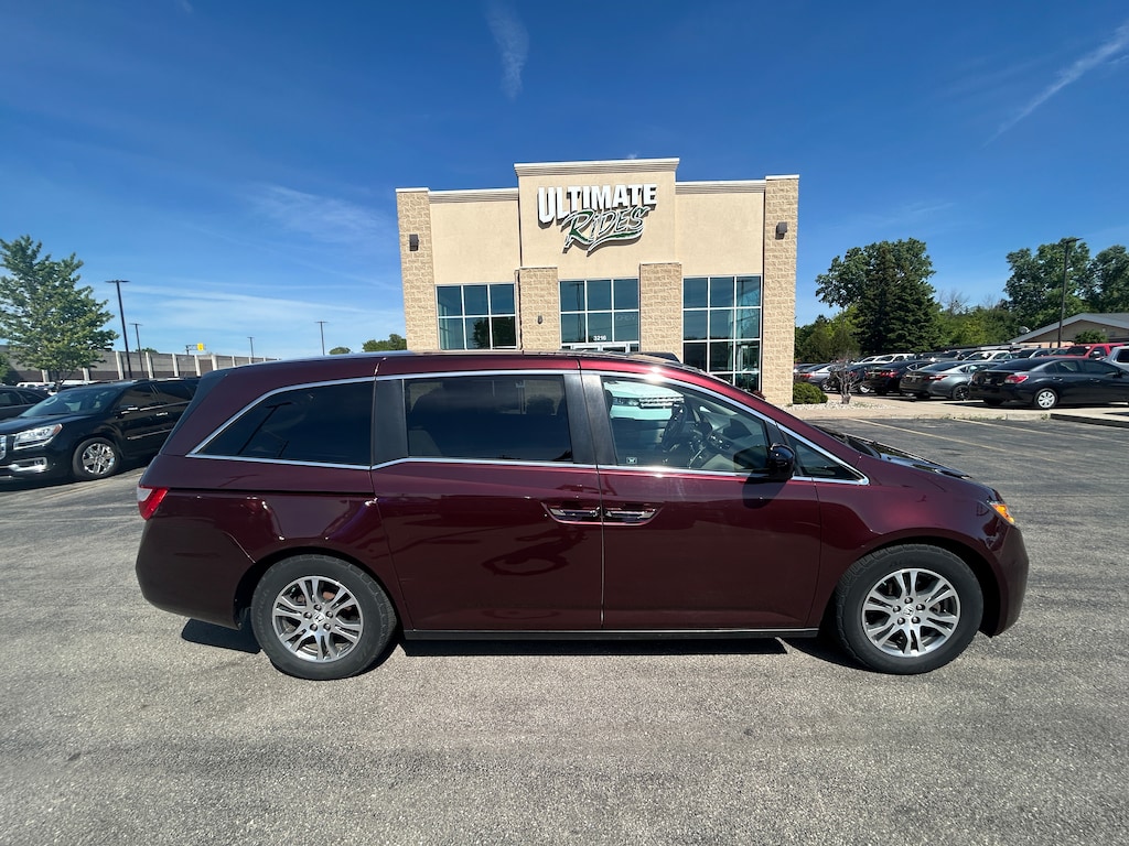Used 2012 Honda Odyssey EX Van