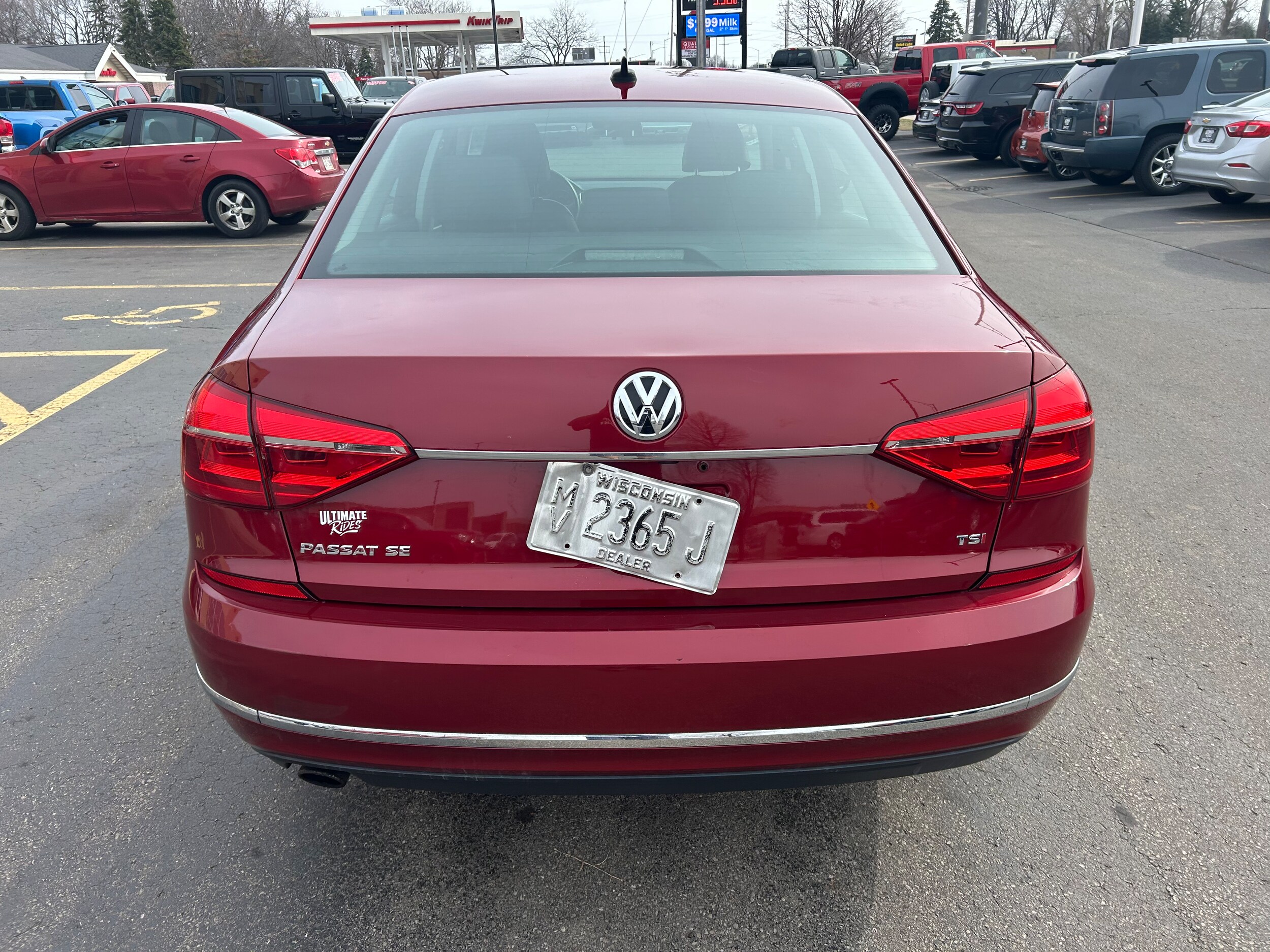 2016 Volkswagen Passat SE photo 4