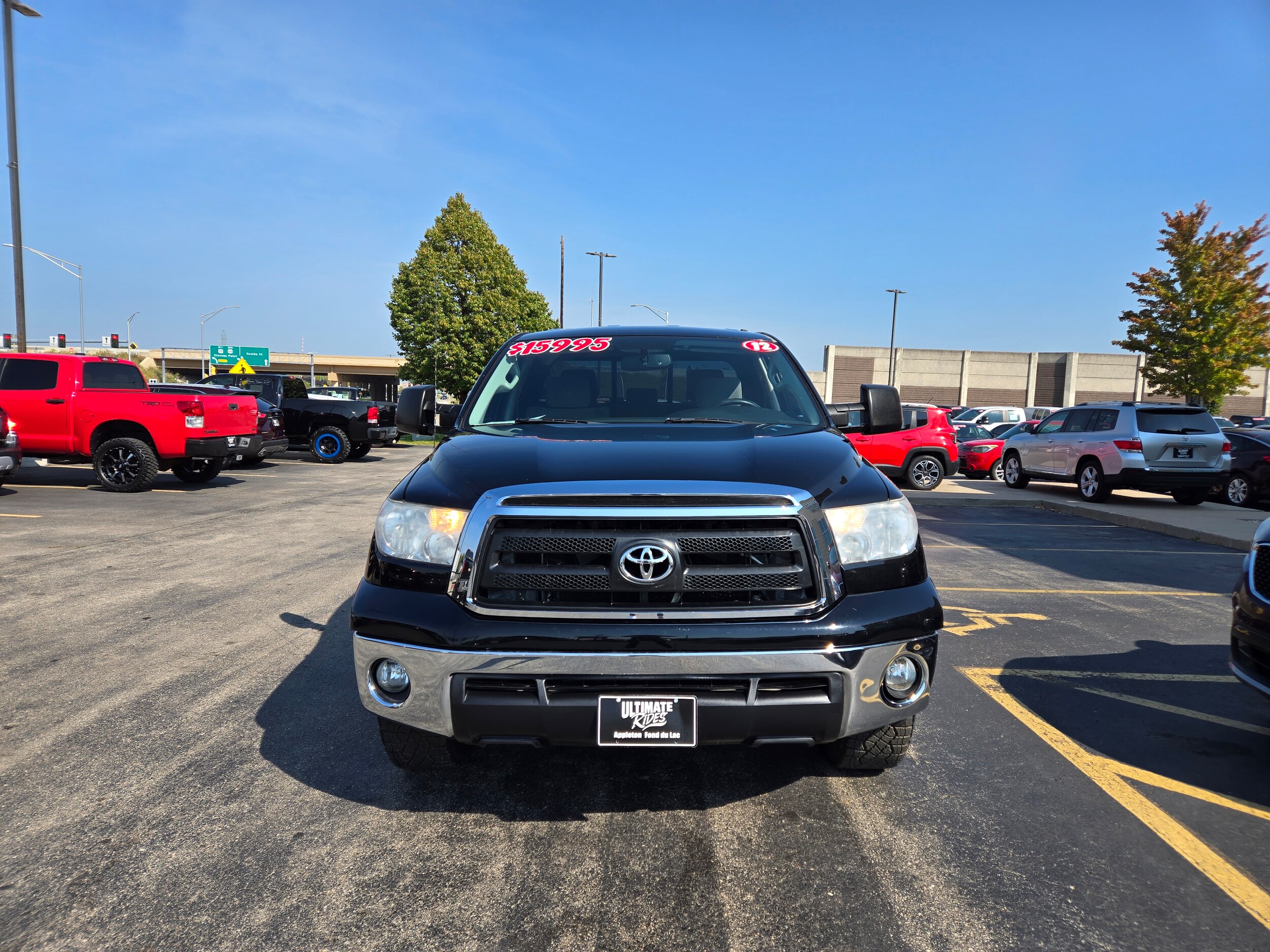 2012 Toyota Tundra Double Cab photo 2