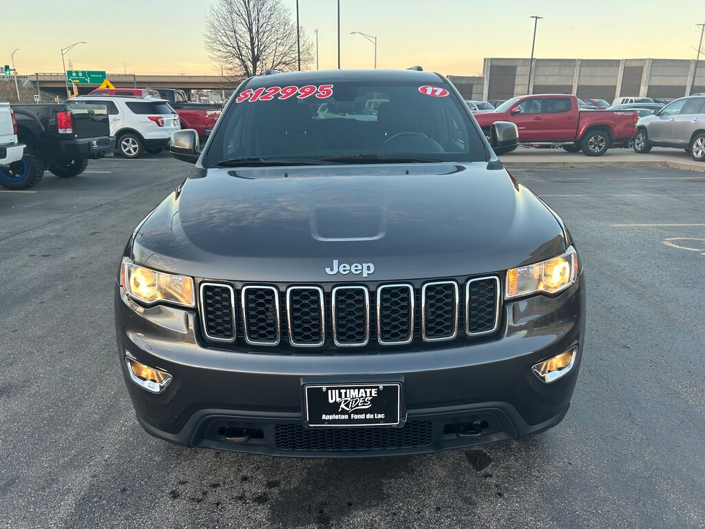 Used 2017 Jeep Grand Cherokee Laredo 4x4 SUV
