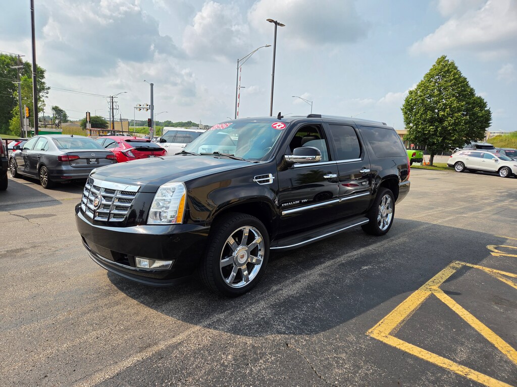 Used 2013 CADILLAC Escalade ESV Luxury SUV