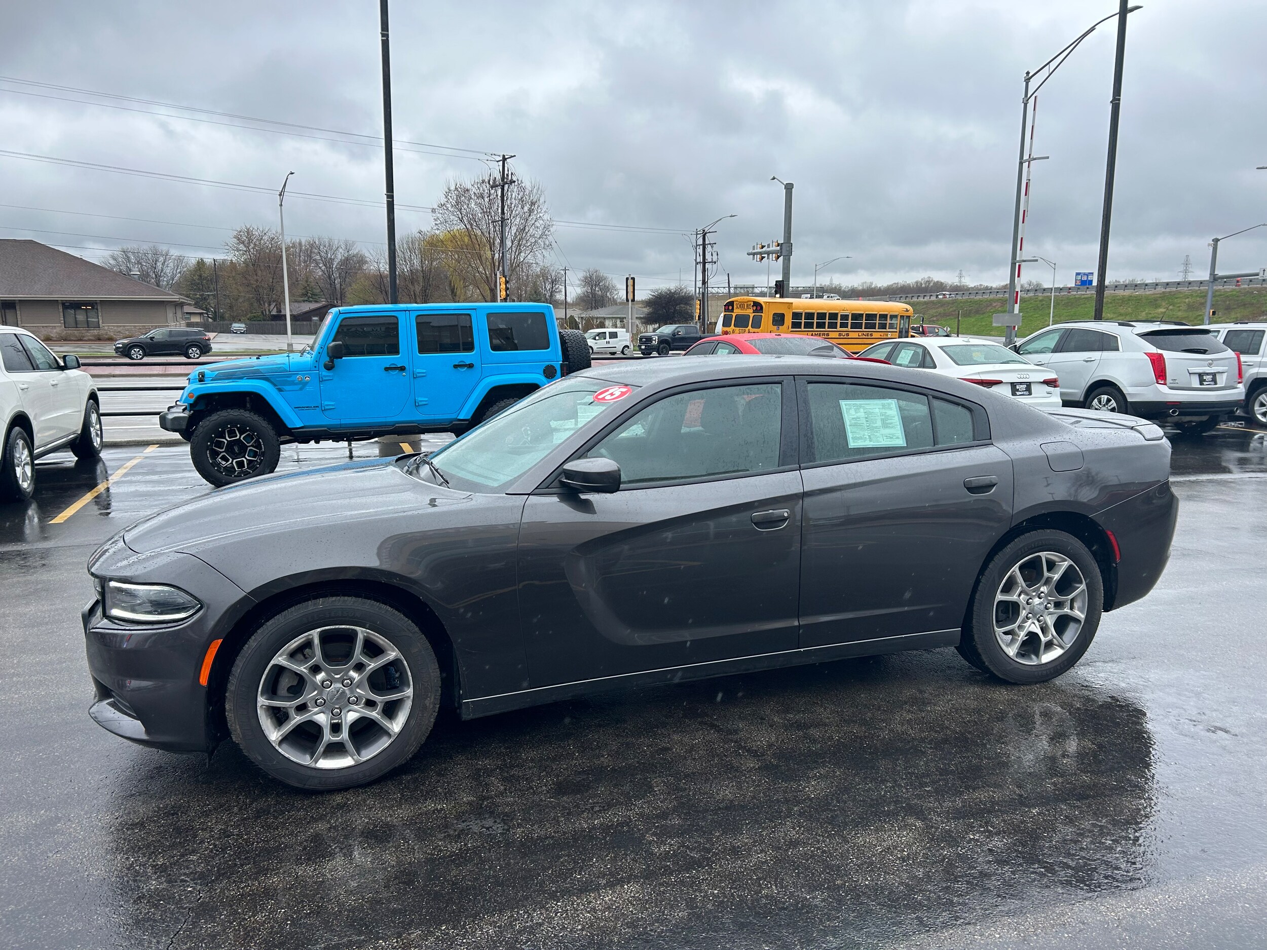 2015 Dodge Charger SXT photo 3