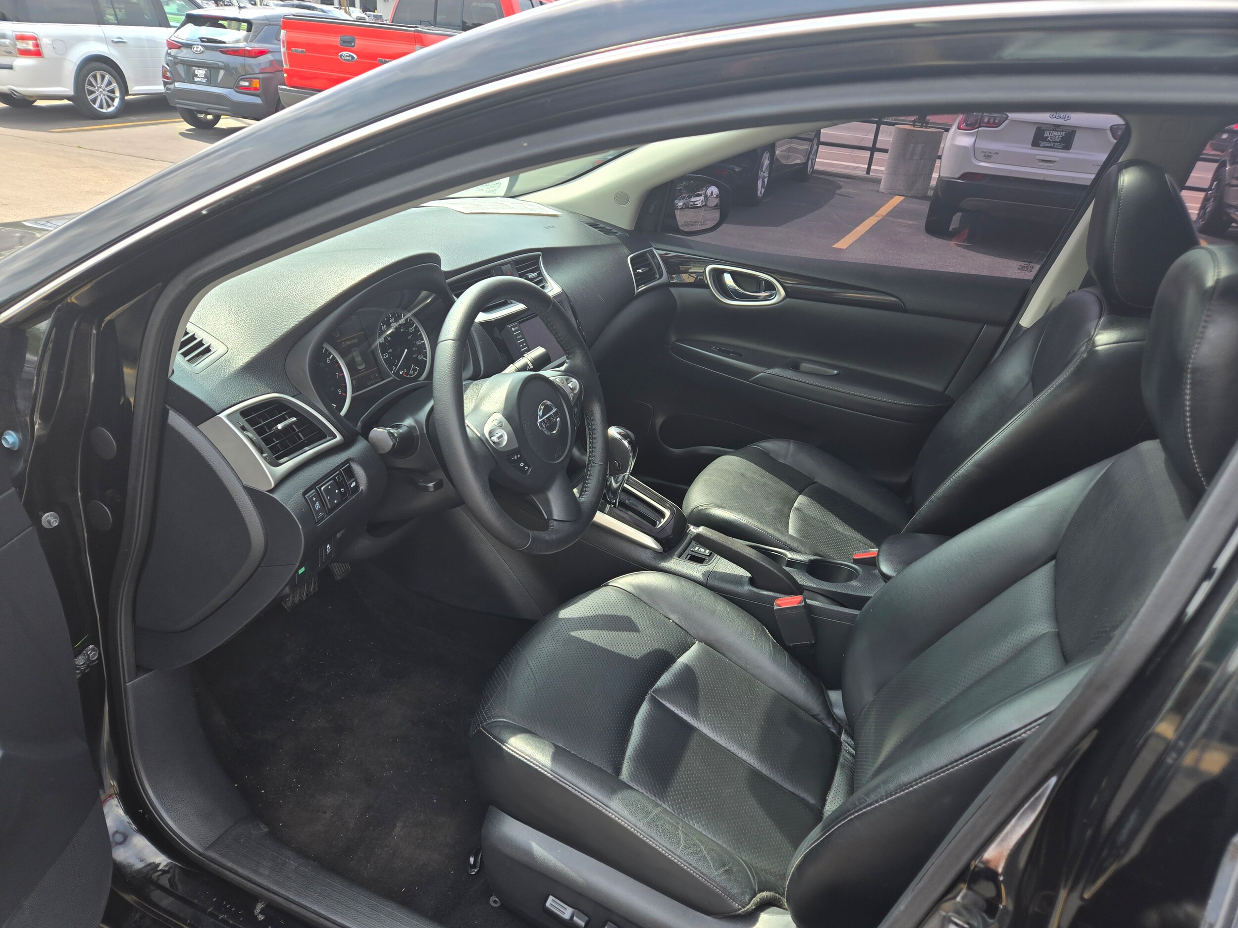 2019 Nissan Sentra SL photo 4