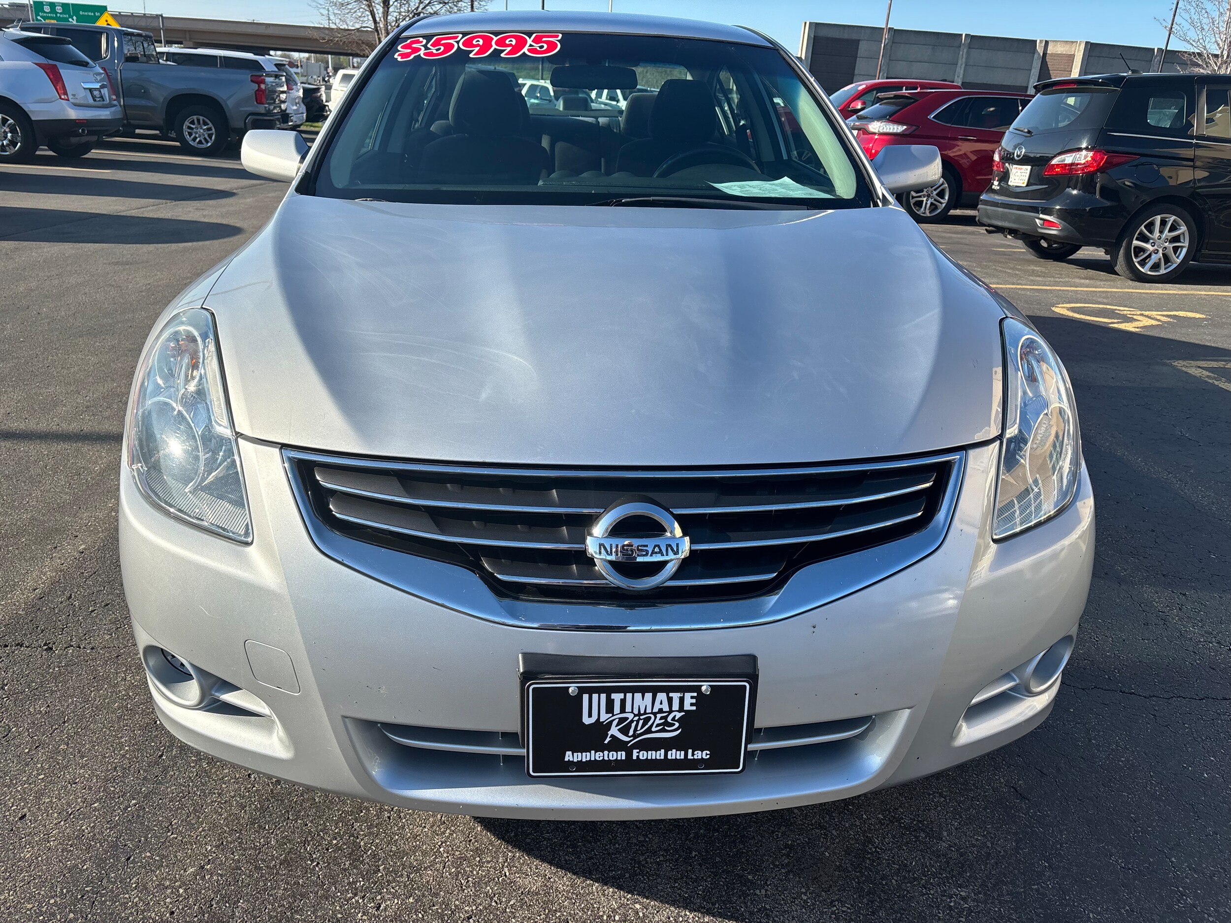 2012 Nissan Altima 2.5 photo 4