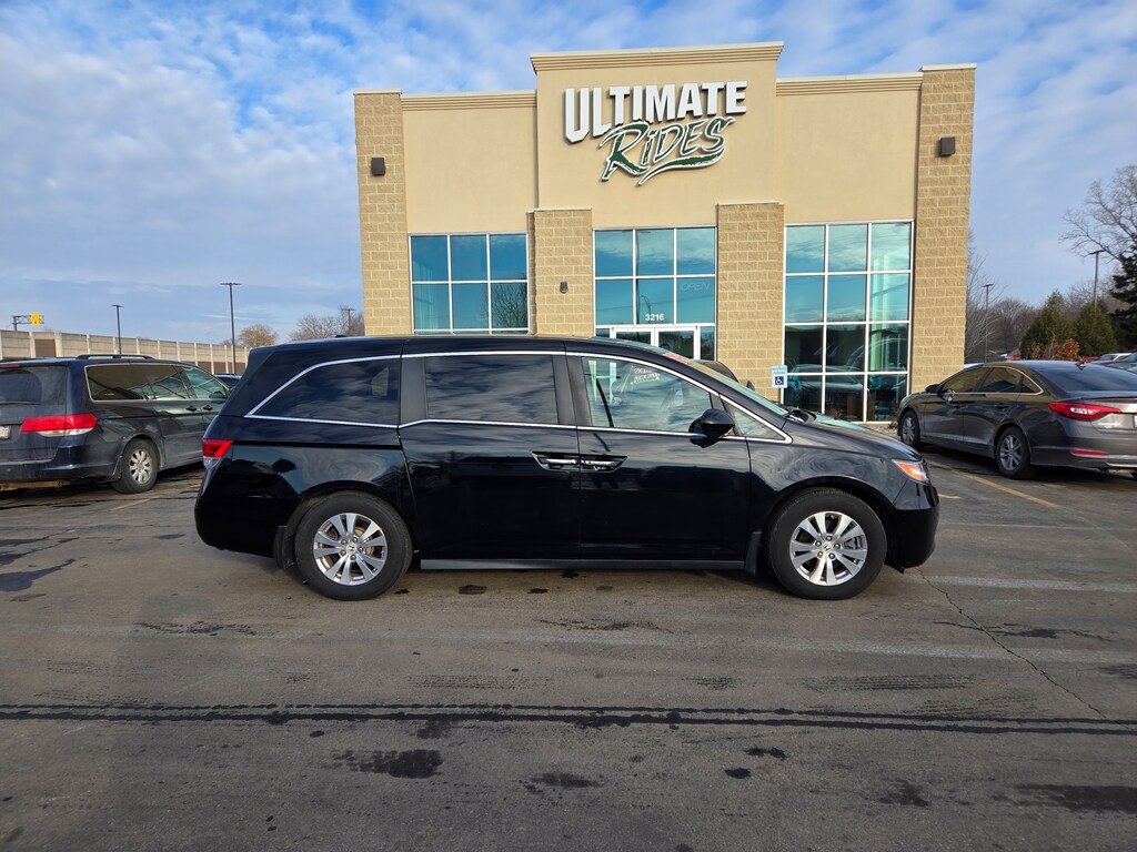 Used 2016 Honda Odyssey EX-L Van Passenger Van